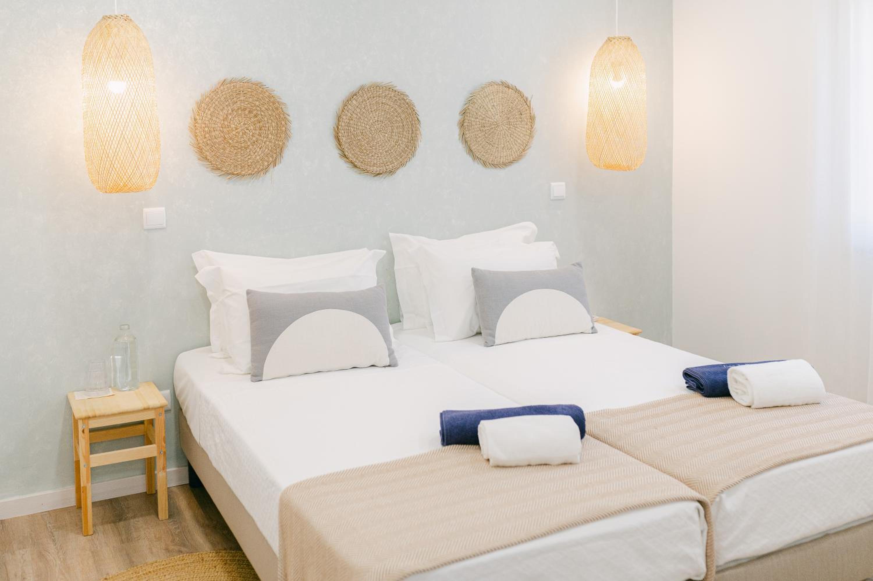 Double or Twin Room - Photo 2