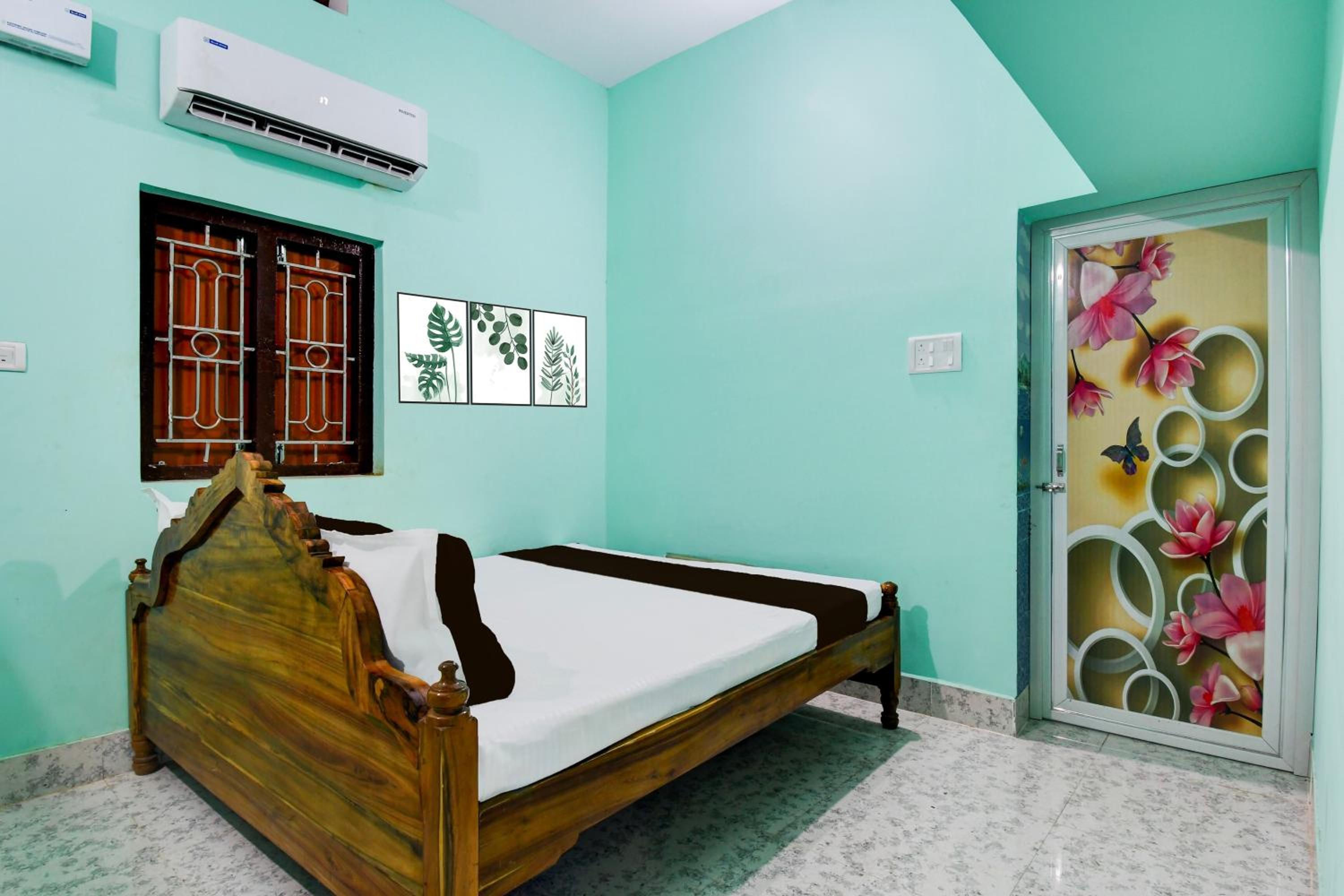 Classic Triple Room