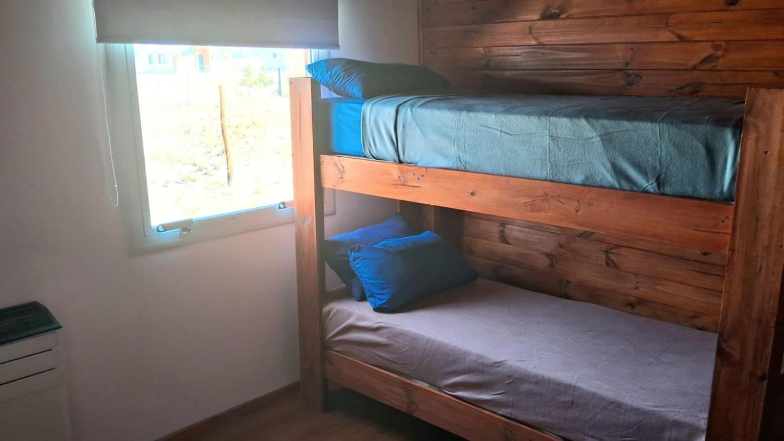 Single Bed in Dormitory Room photo 2