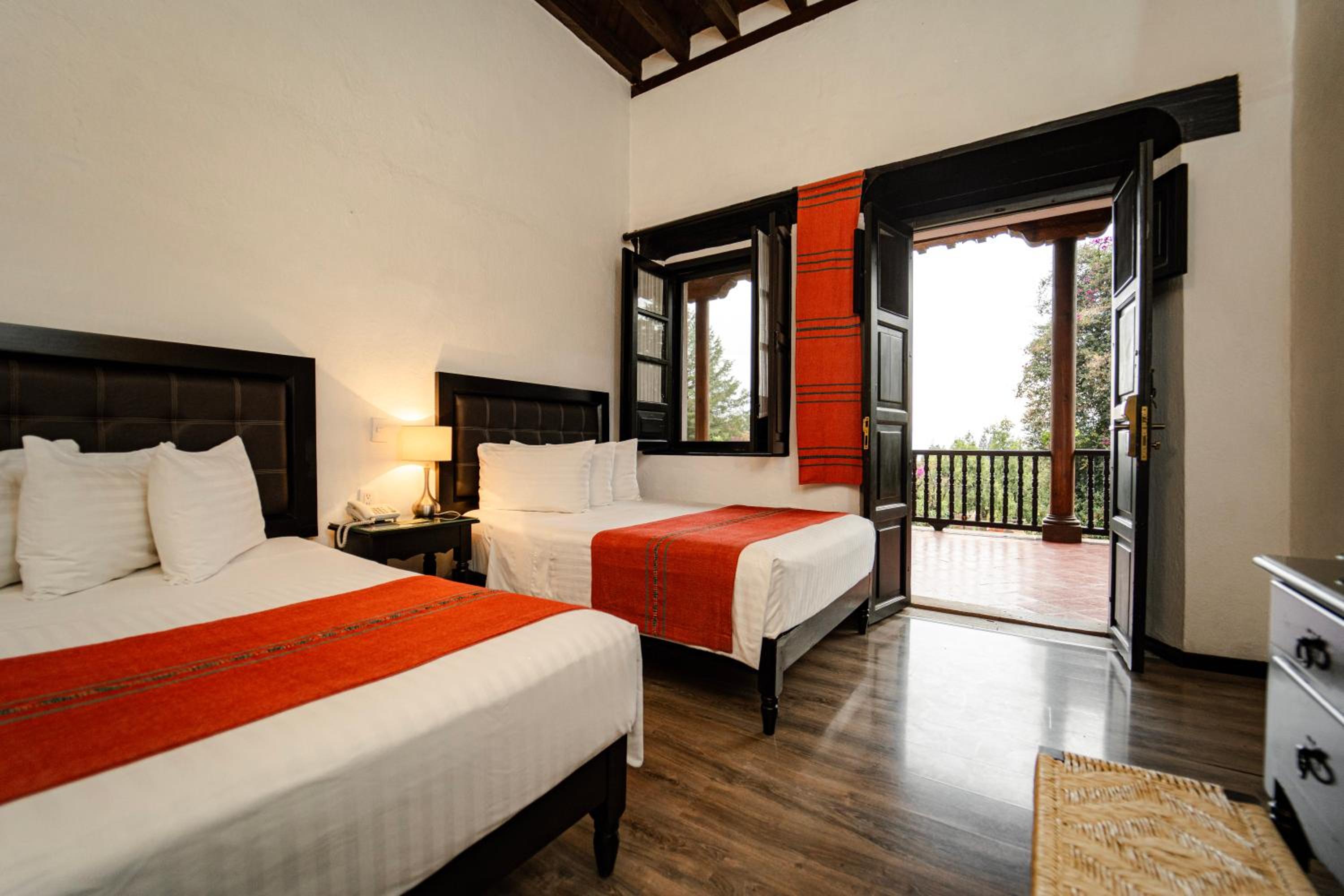 Double Room - Photo 3