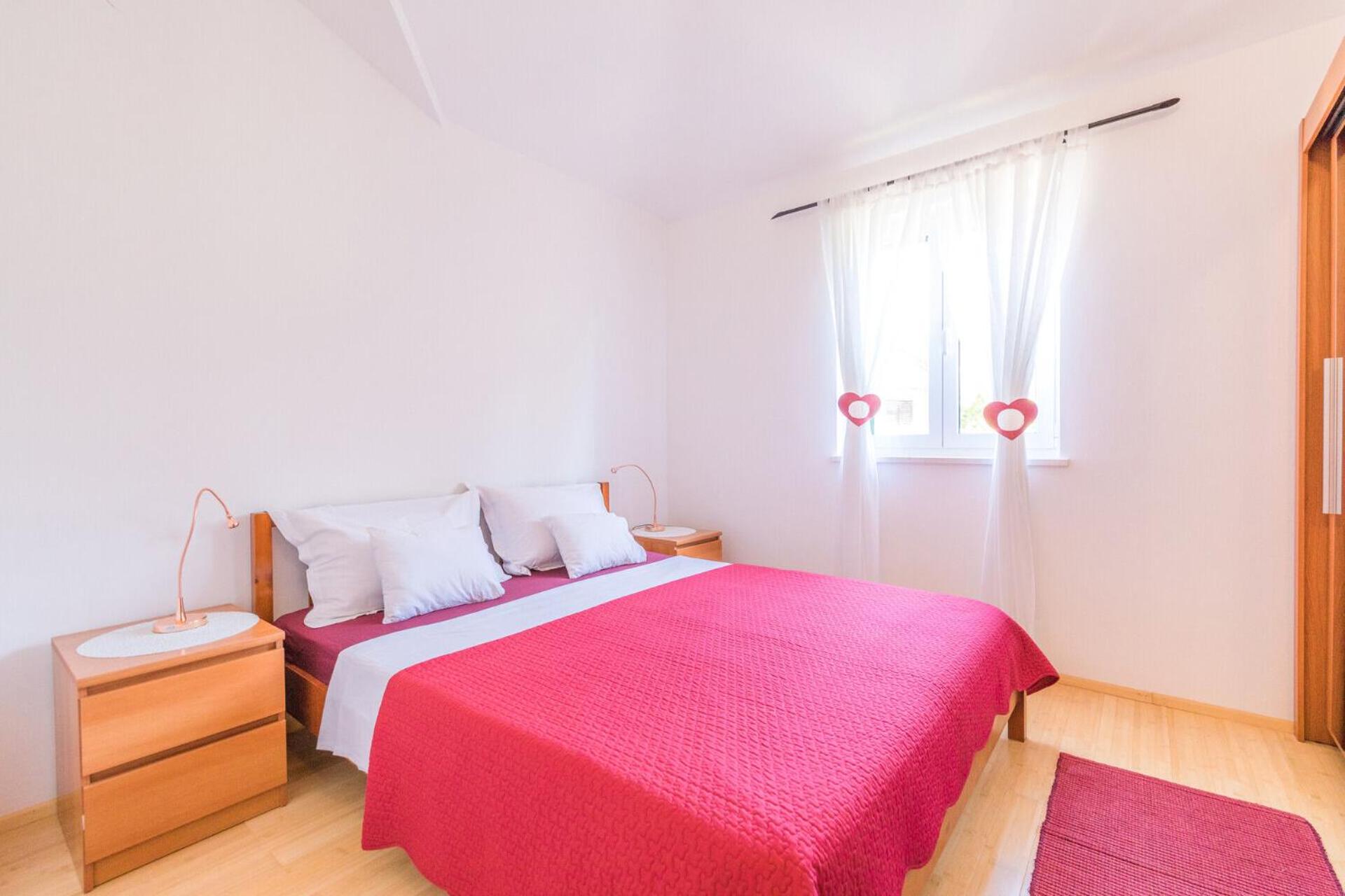 One-Bedroom apartment Standard photo 1