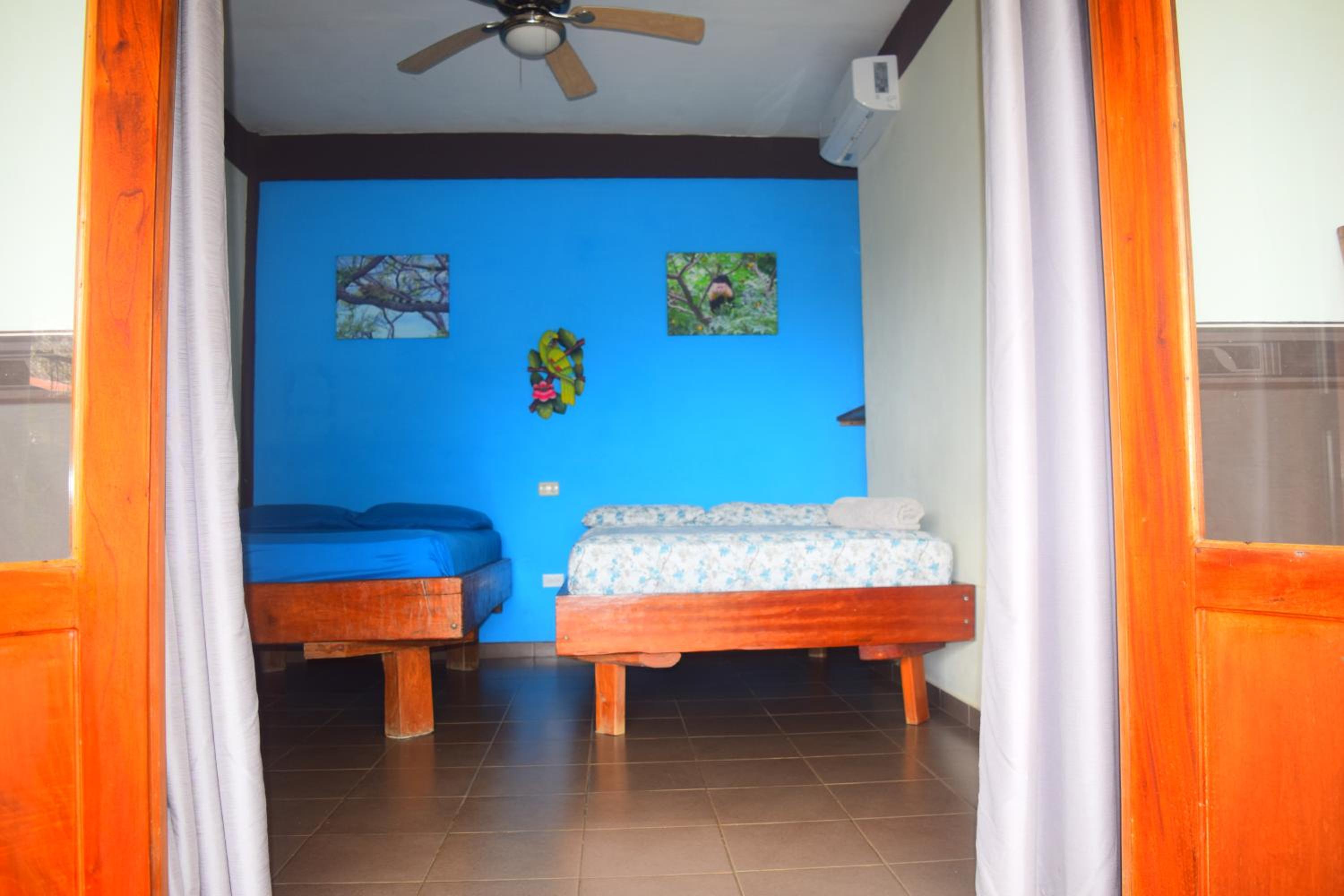 Family Room with Sea View photo 3