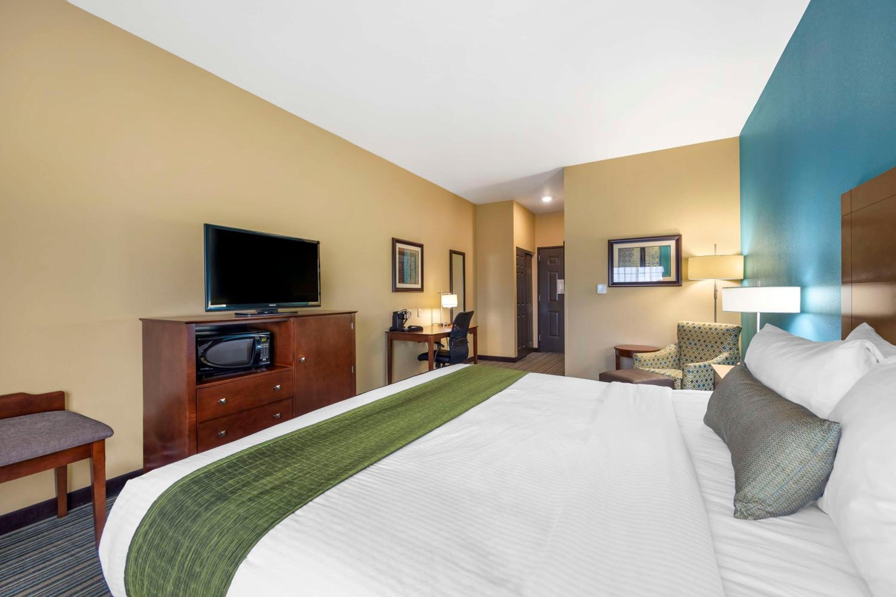 King Room with Spa Bath photo 3
