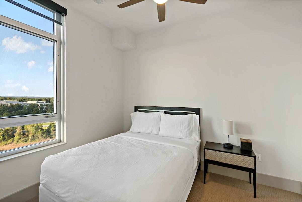 Apartment with View photo 2