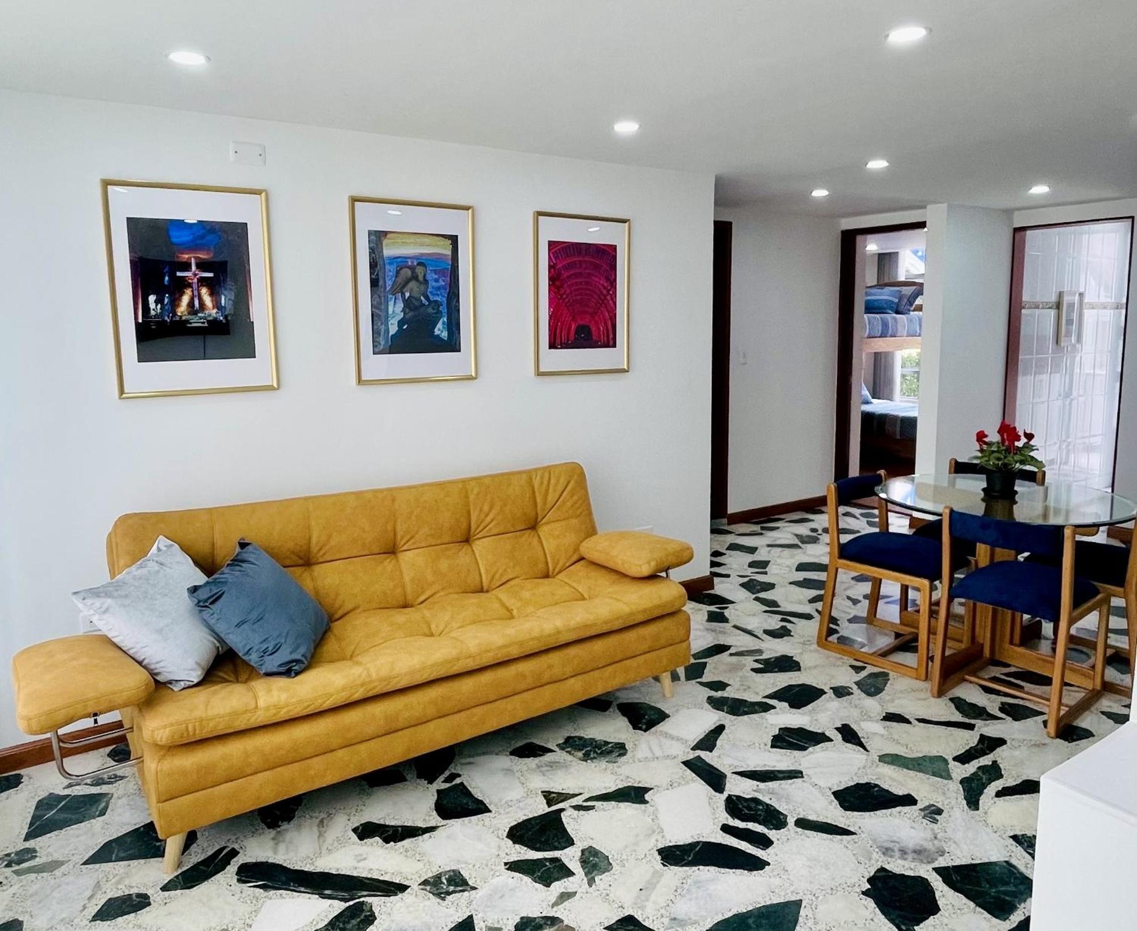 Apartment photo 1
