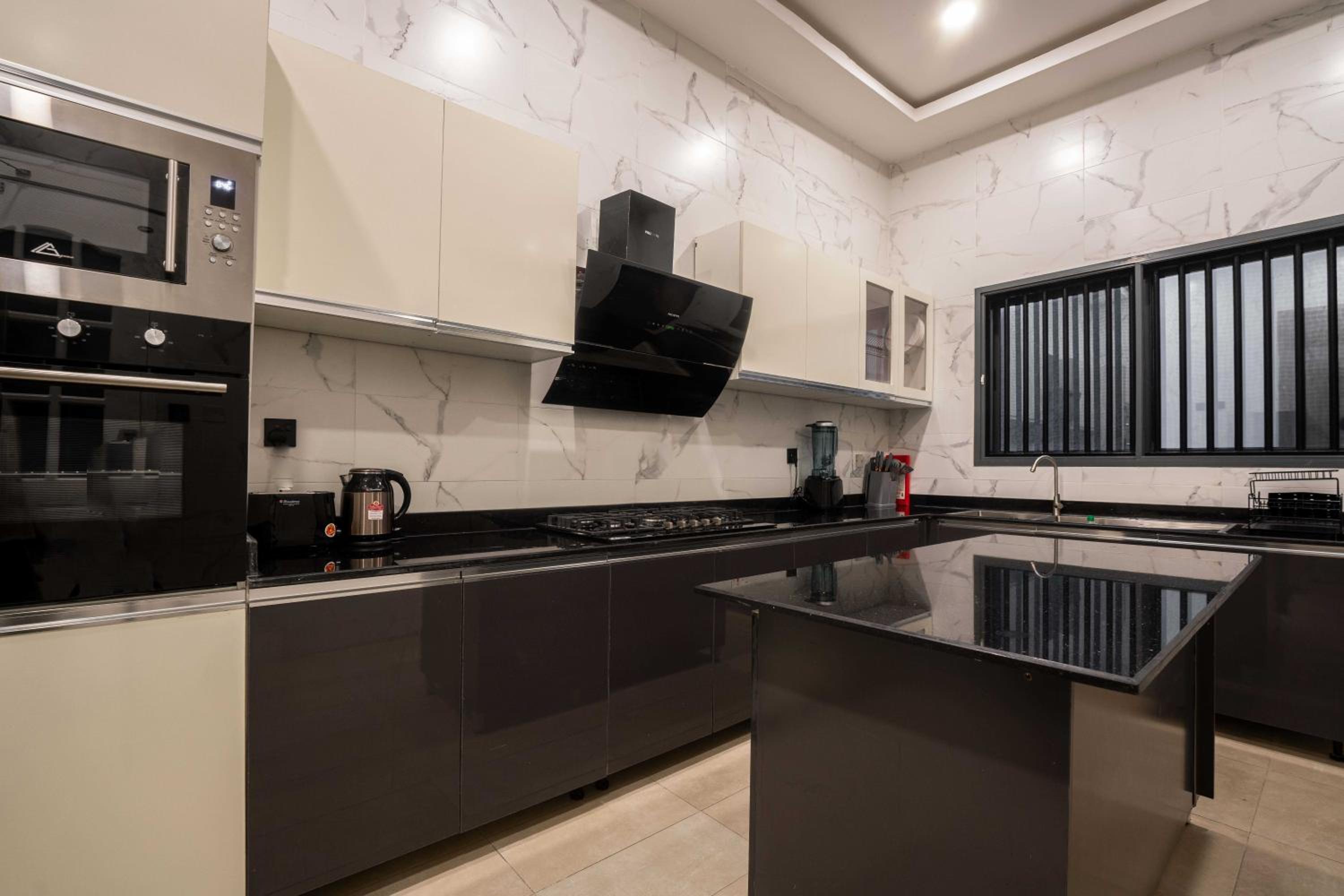 Penthouse Apartment photo 3