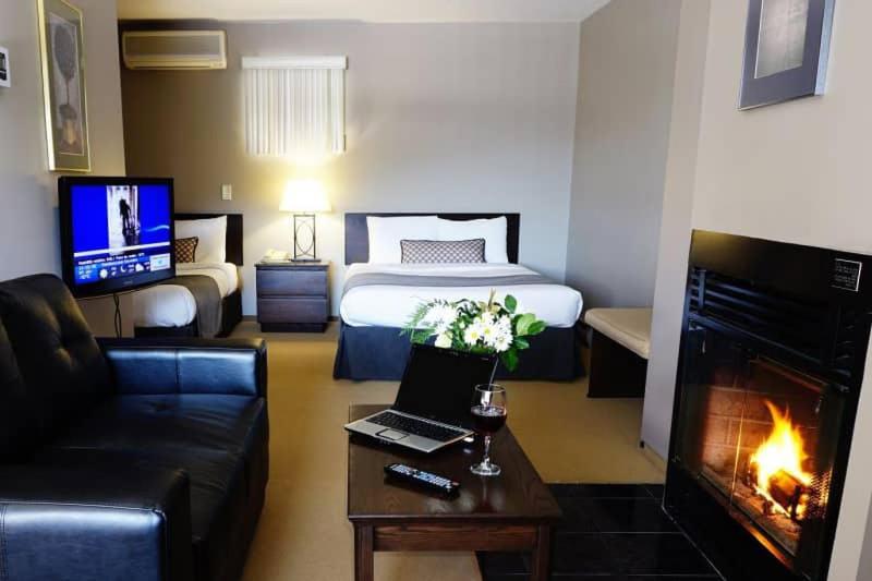 Double Room With Two Double Beds photo 1