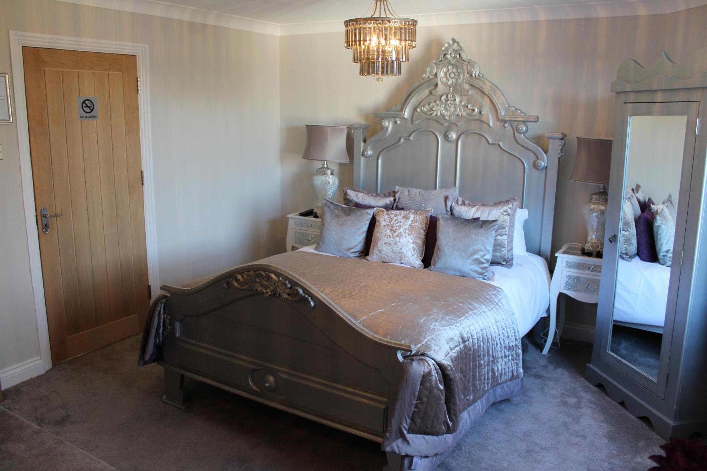 Deluxe Double Room with Shower photo 1