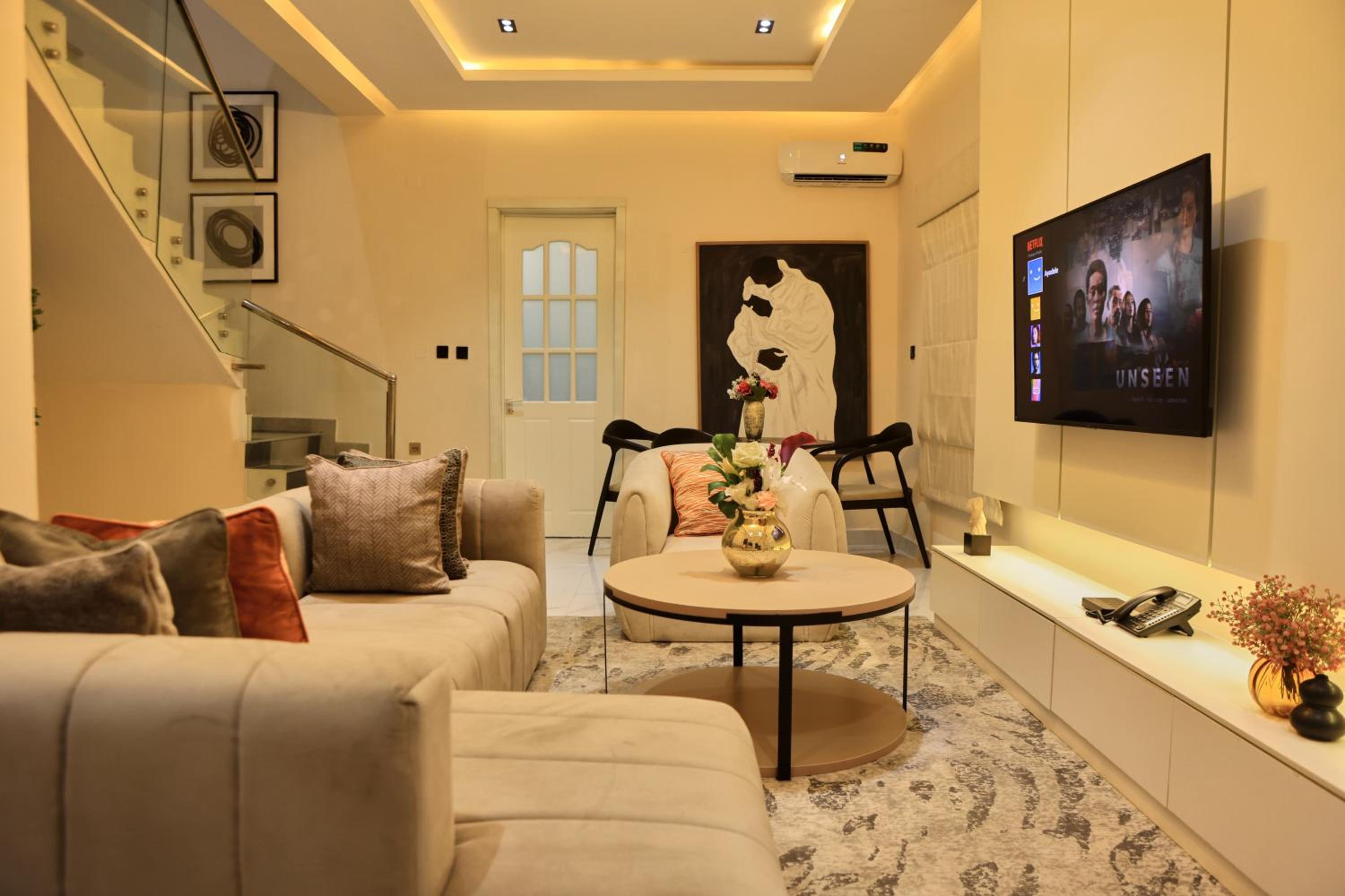 Apartment With Terrace photo 3