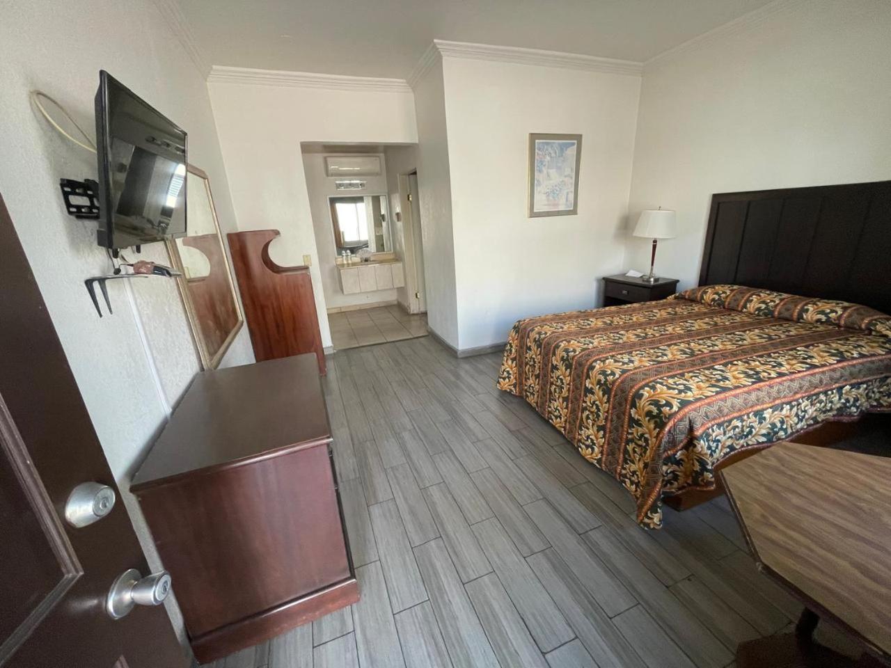 Twin Room photo 1