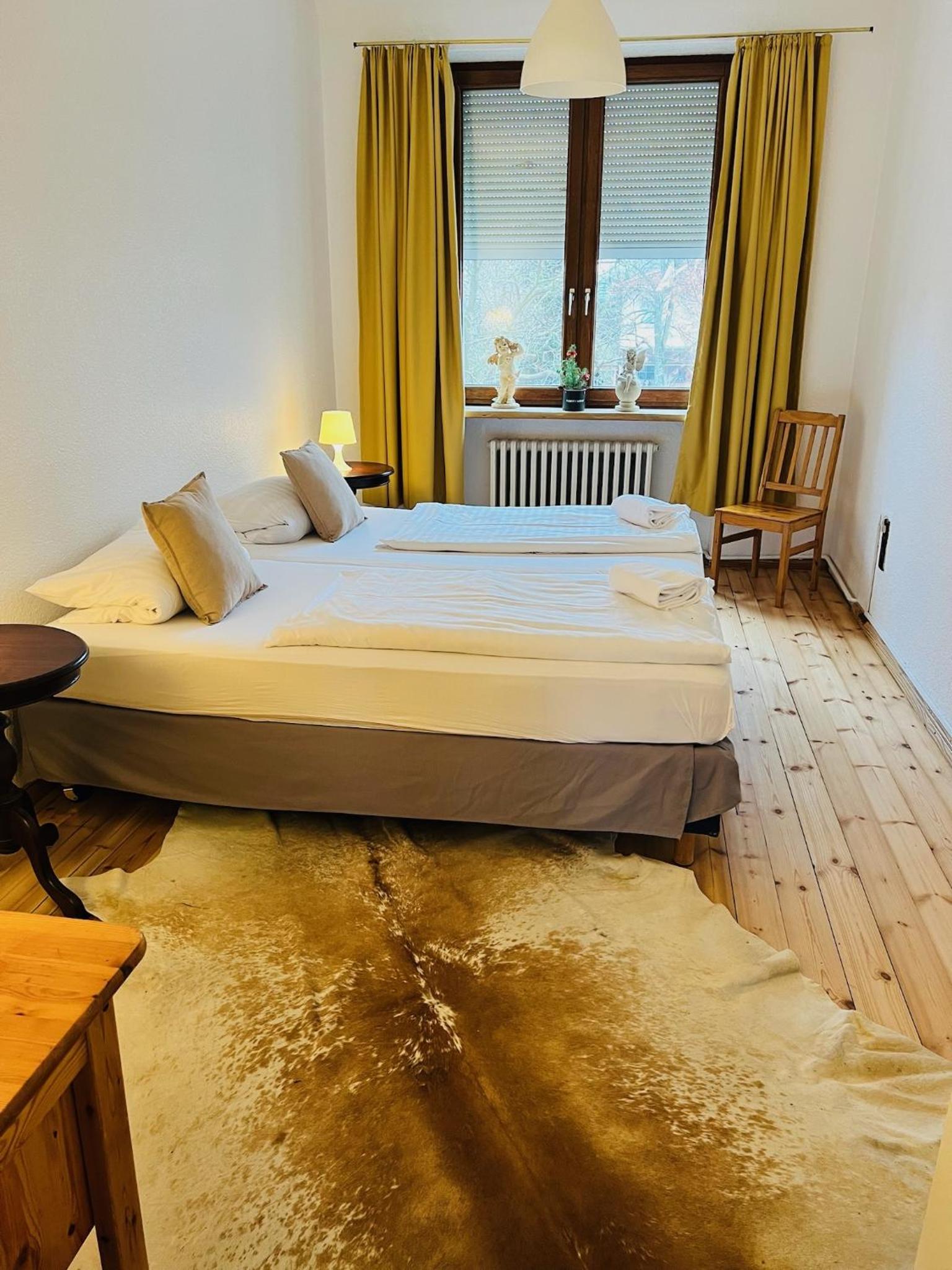 Double Room with Shared Bathroom
