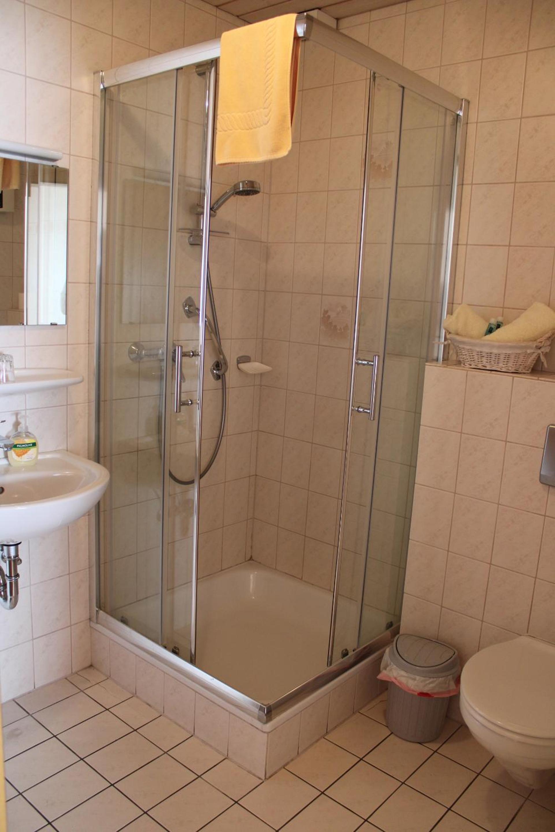 Two-Bedroom Apartment - Photo 8