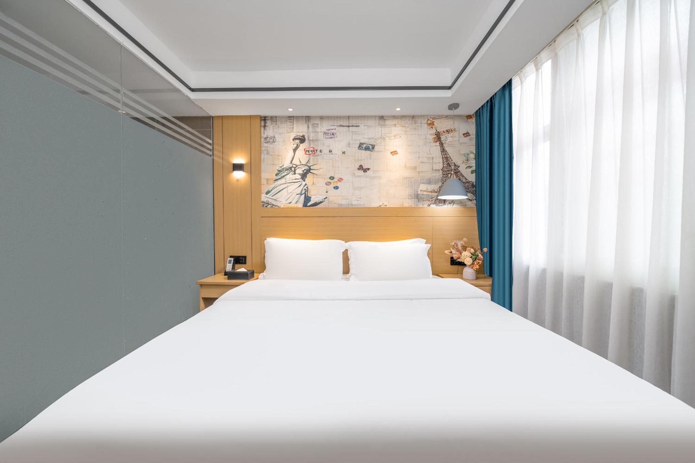 Superior Queen Room