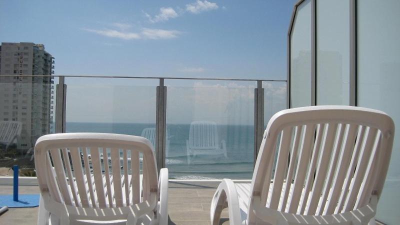 Double or Twin Room with Sea View photo 3