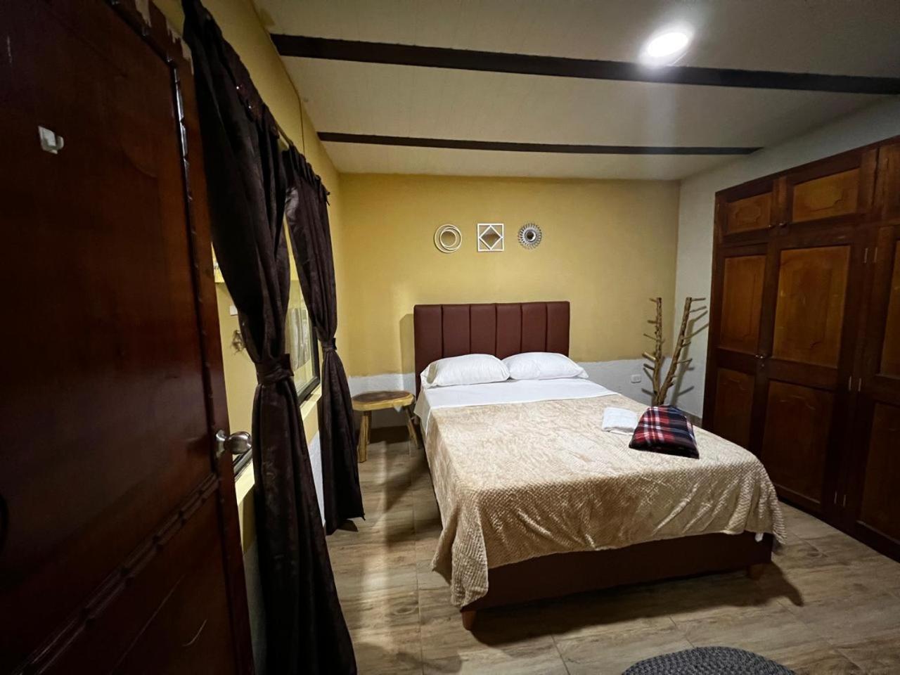 Three-Bedroom House photo 1