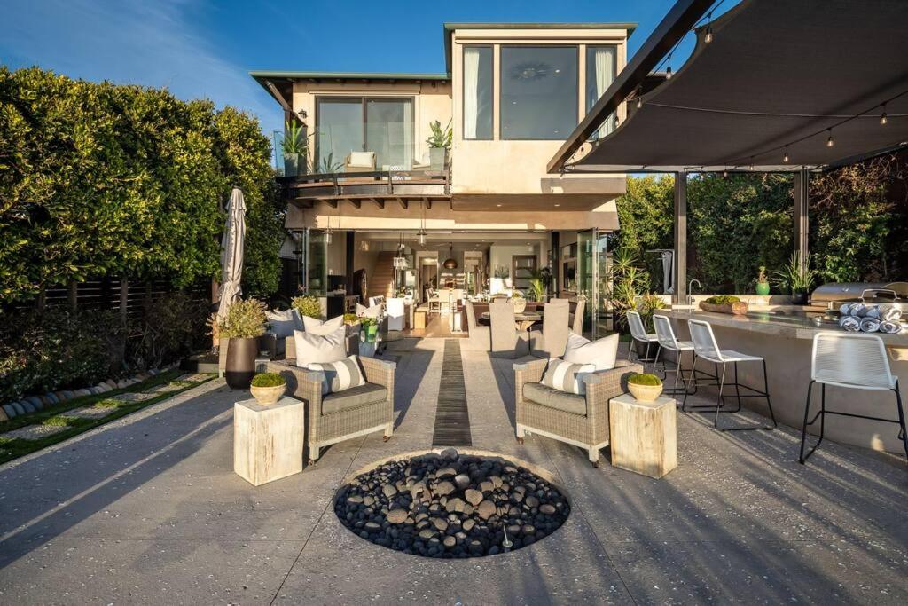 Villa photo 3