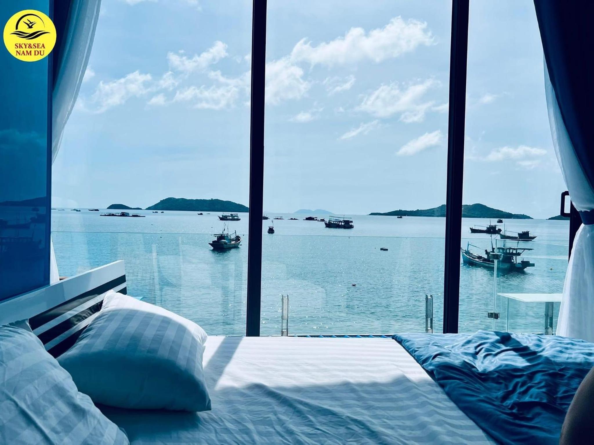 Double Room with Balcony and Sea View photo 1
