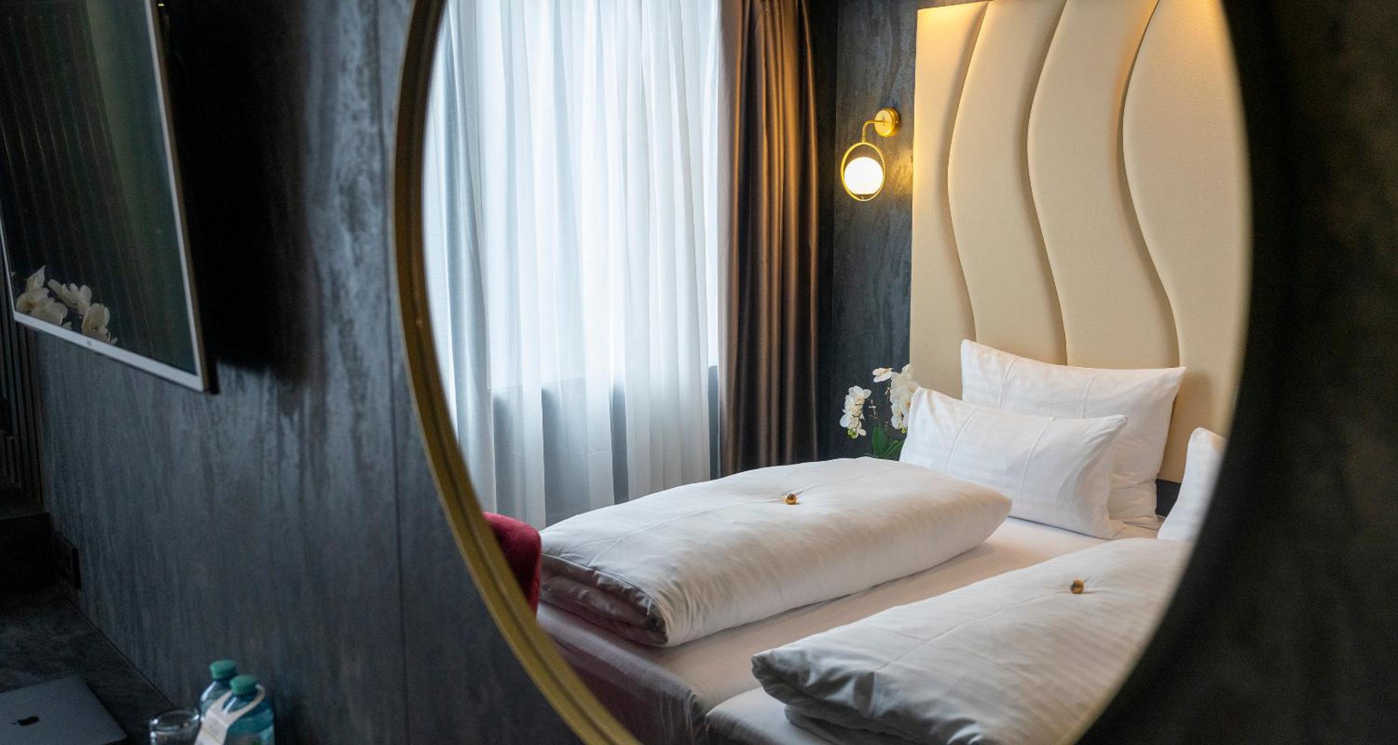 Superior Room thumbnail 6