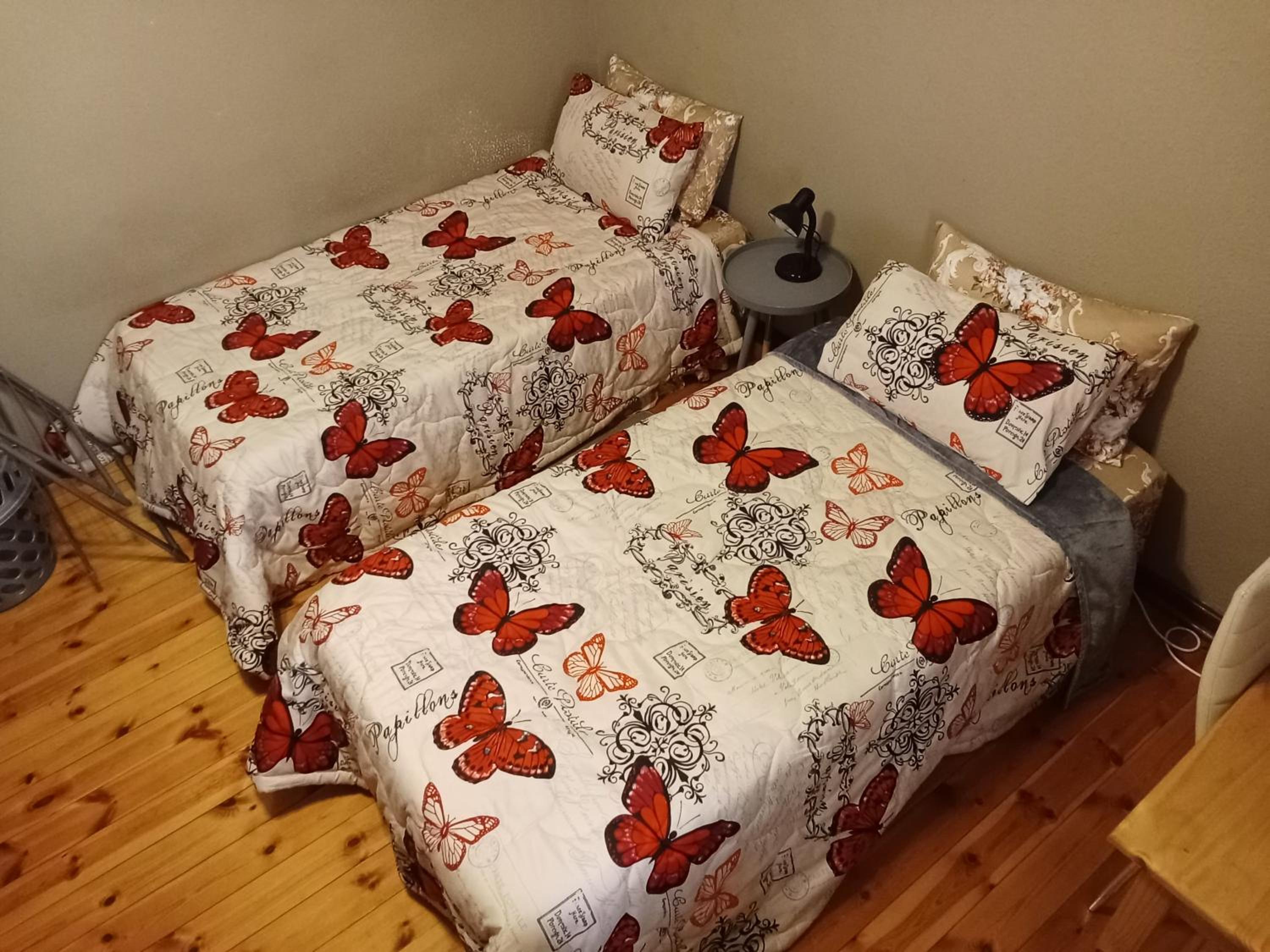 Standard Double Room With Shared Bathroom photo 1