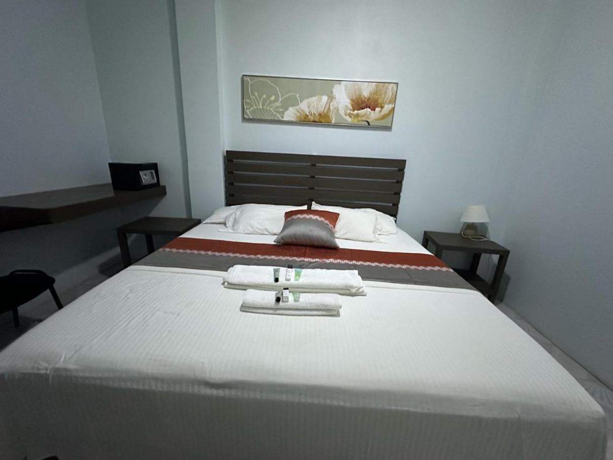 Deluxe King Room photo 3