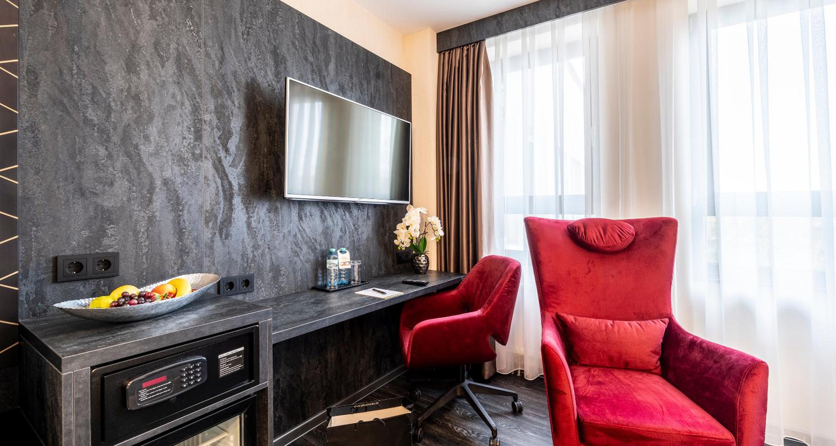 Double Room Hofseitig thumbnail 5