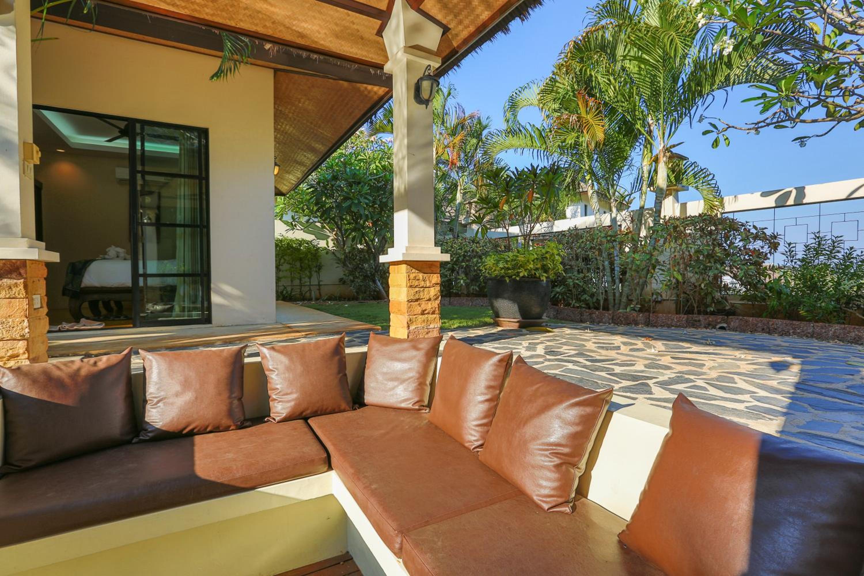 One-Bedroom Villa photo 2