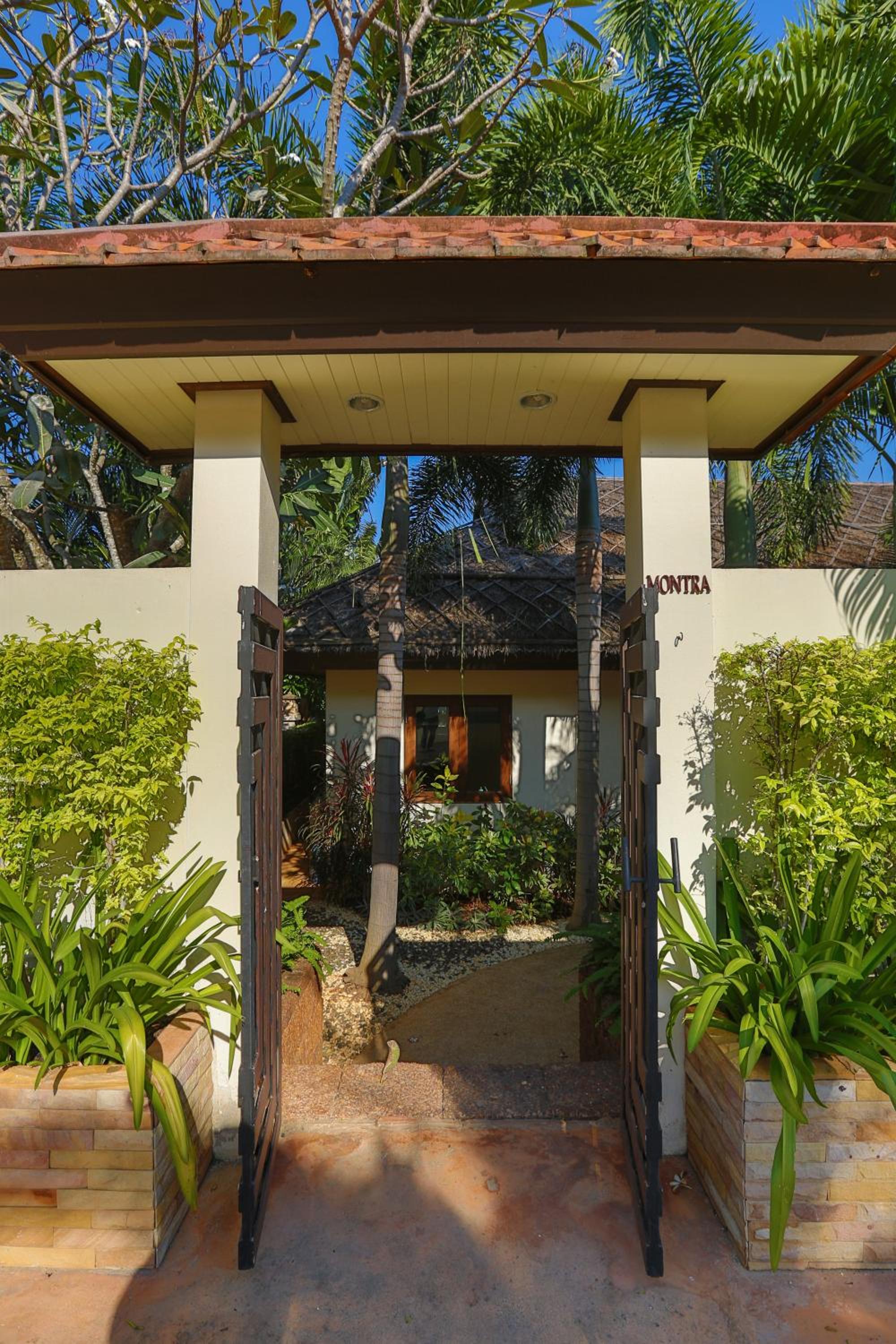 Private Family Pool Villa Two Bedrooms photo 3