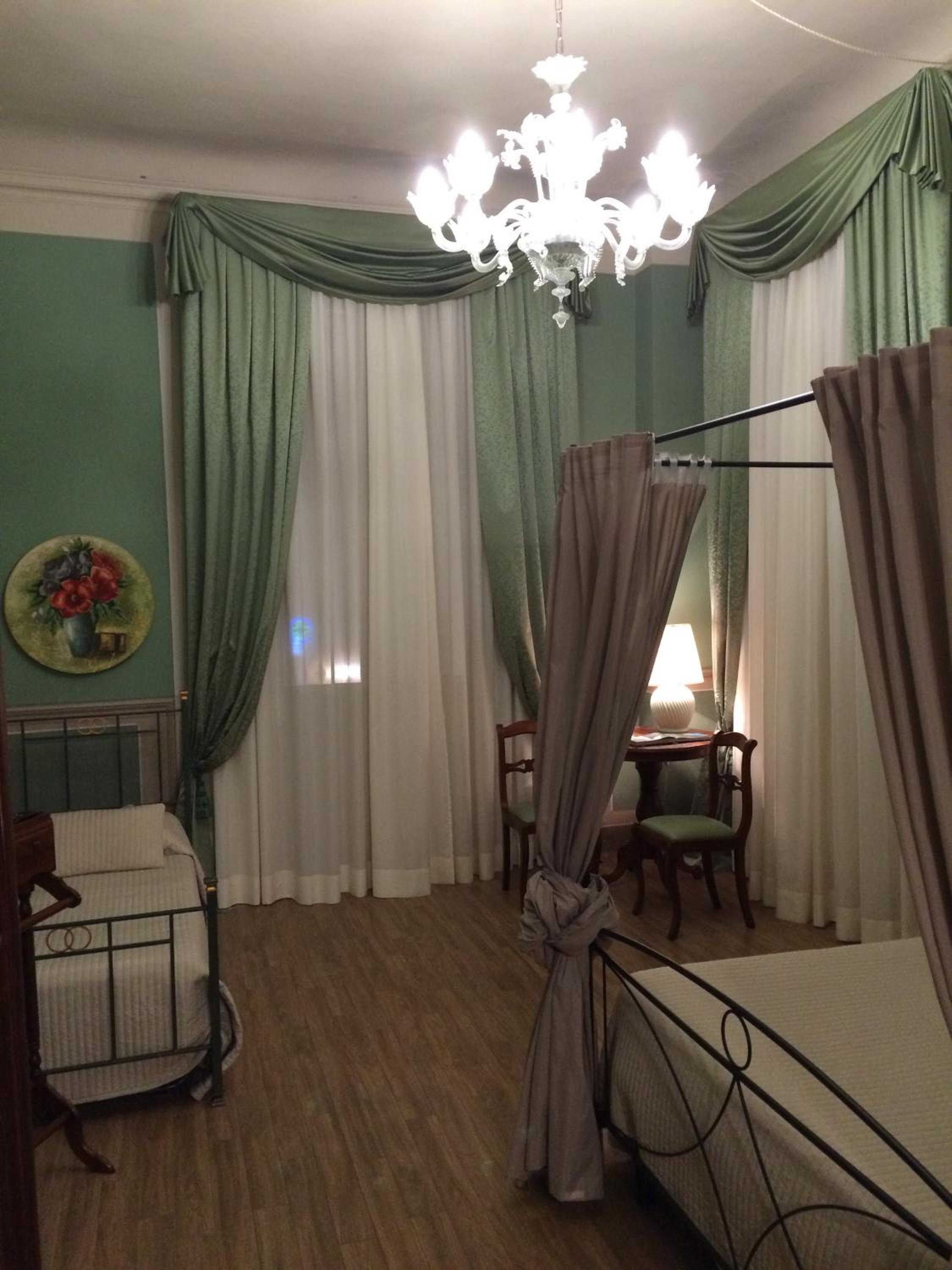 Deluxe Family Suite photo 2