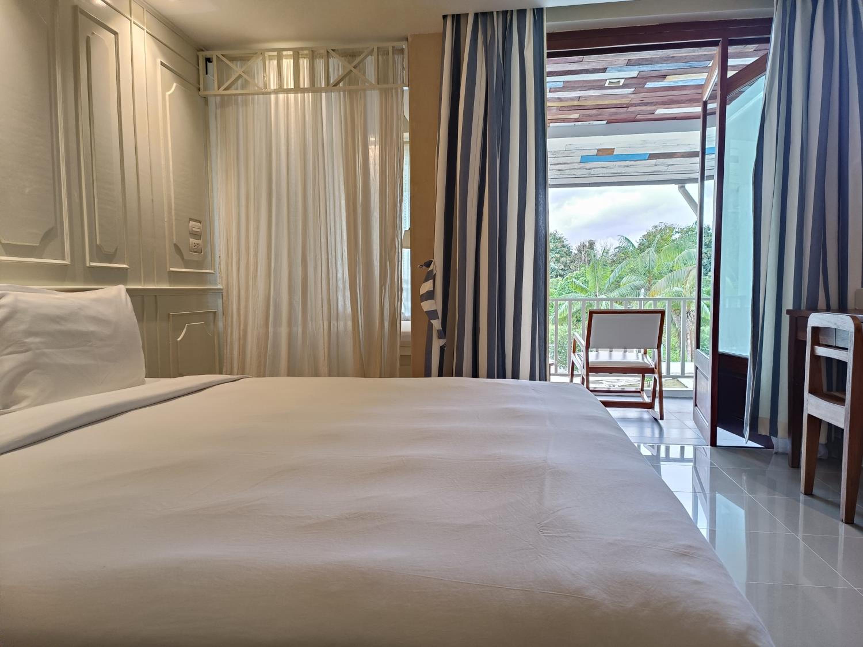 Ionian Superior High Floor River View ( Double Bed ) - Photo 18