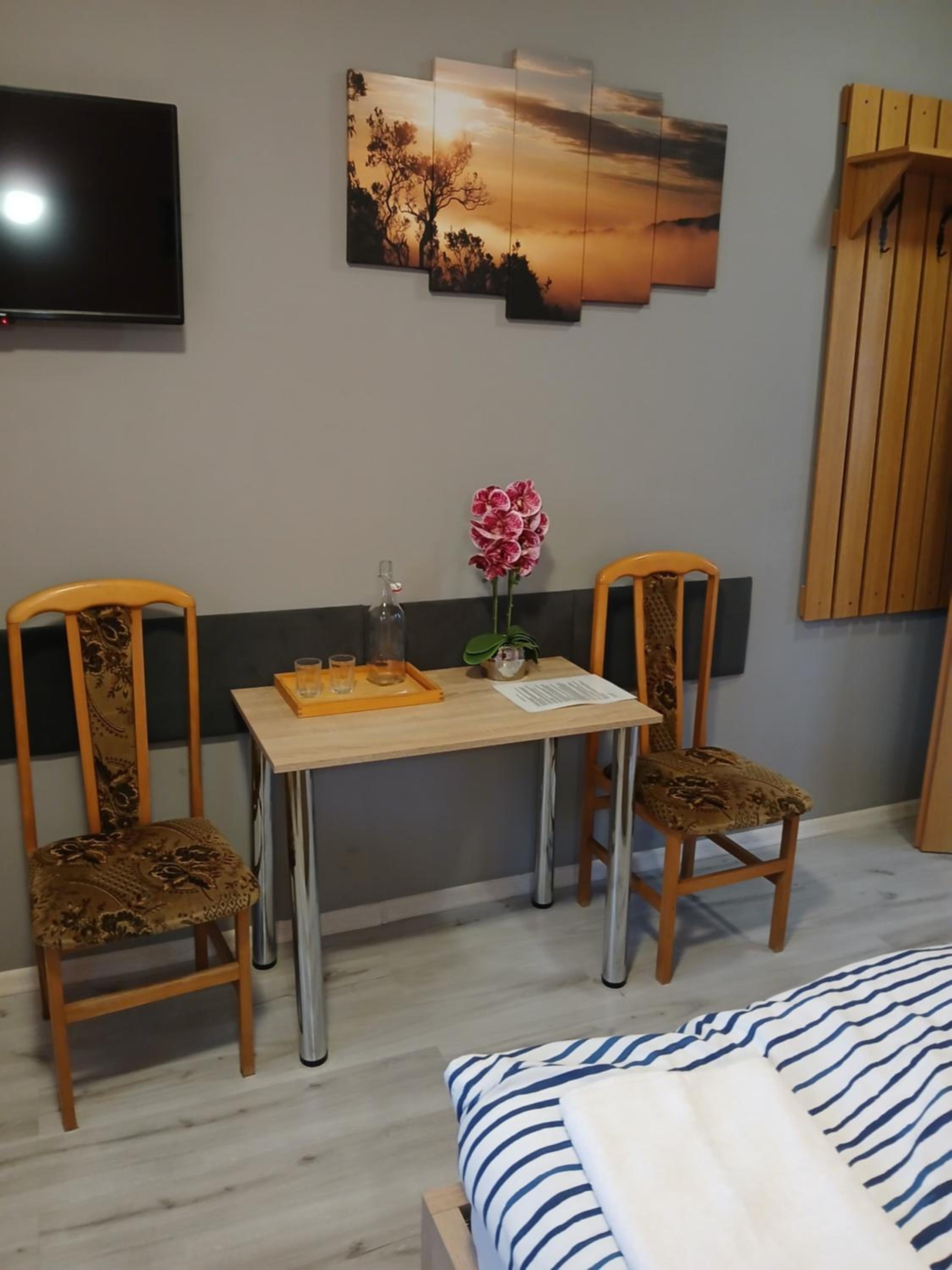 Double Room with Private Bathroom photo 1