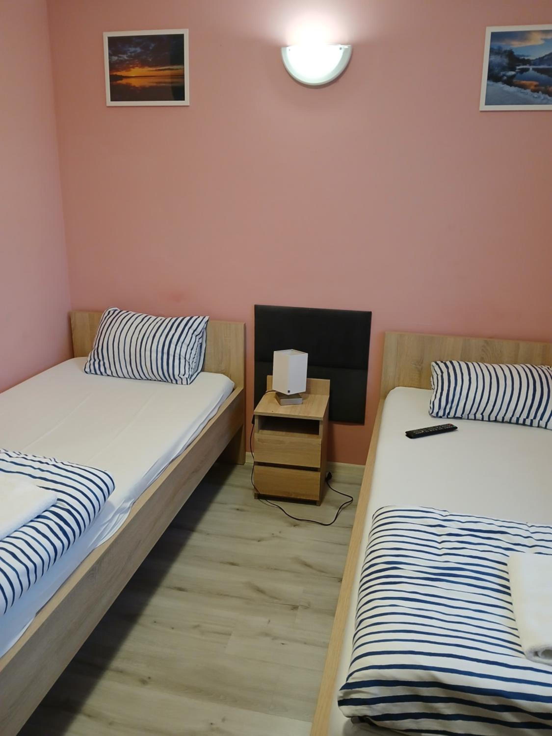 Double Room with Private Bathroom photo 2