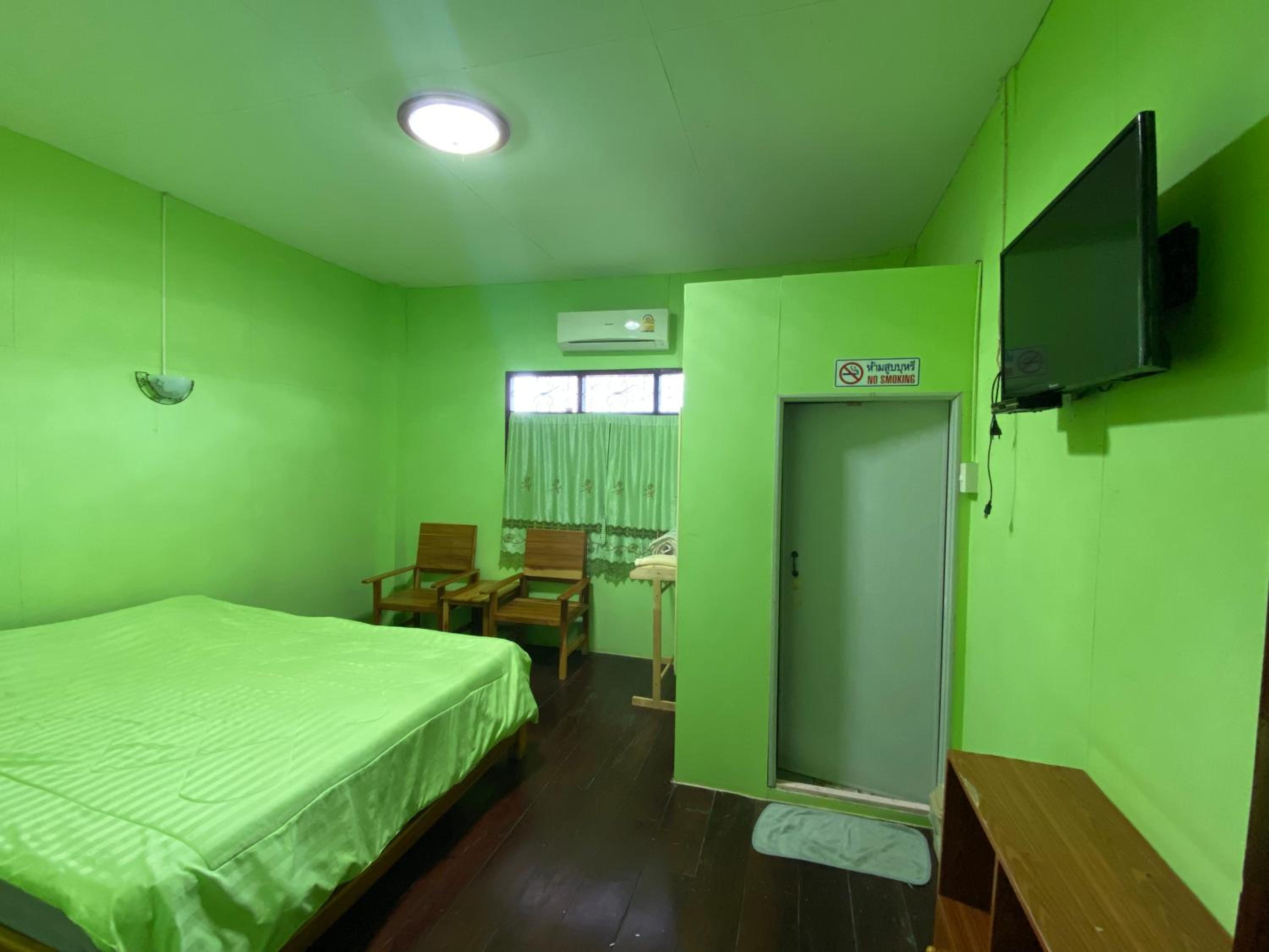 Standard Double Room - Photo 5
