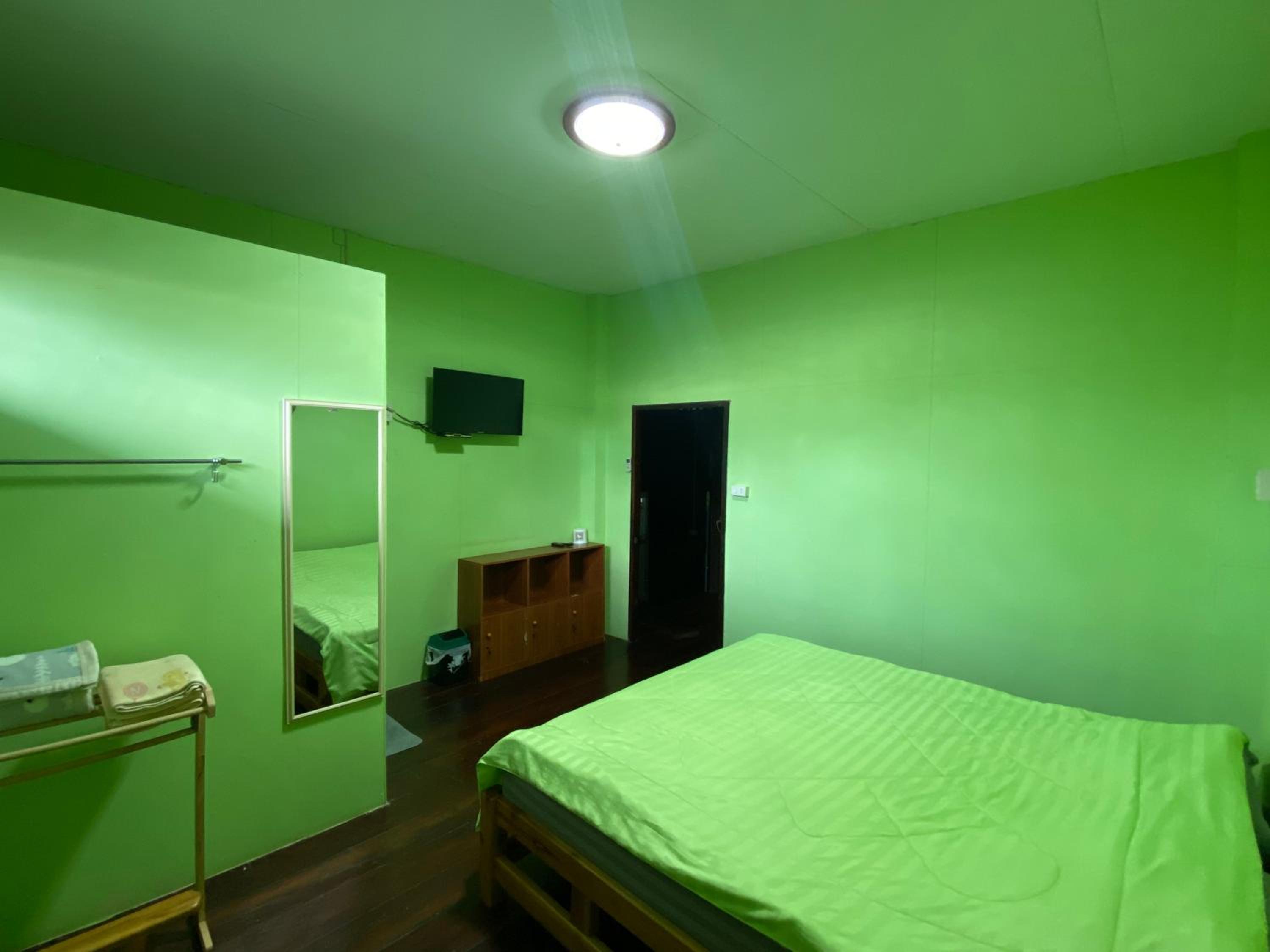 Standard Double Room - Photo 3