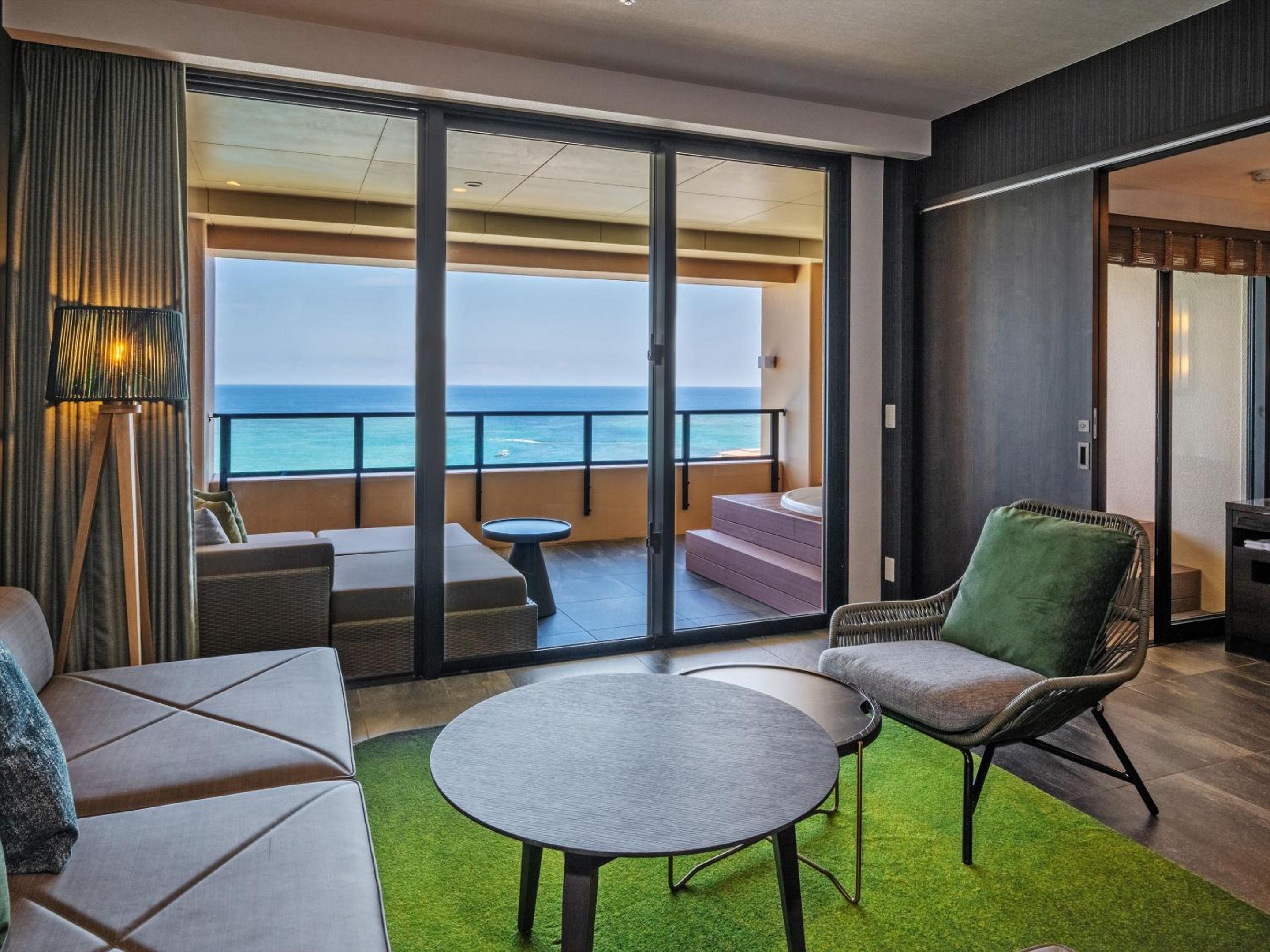 Ocean Terrace Deluxe Twin Room  - Photo 9