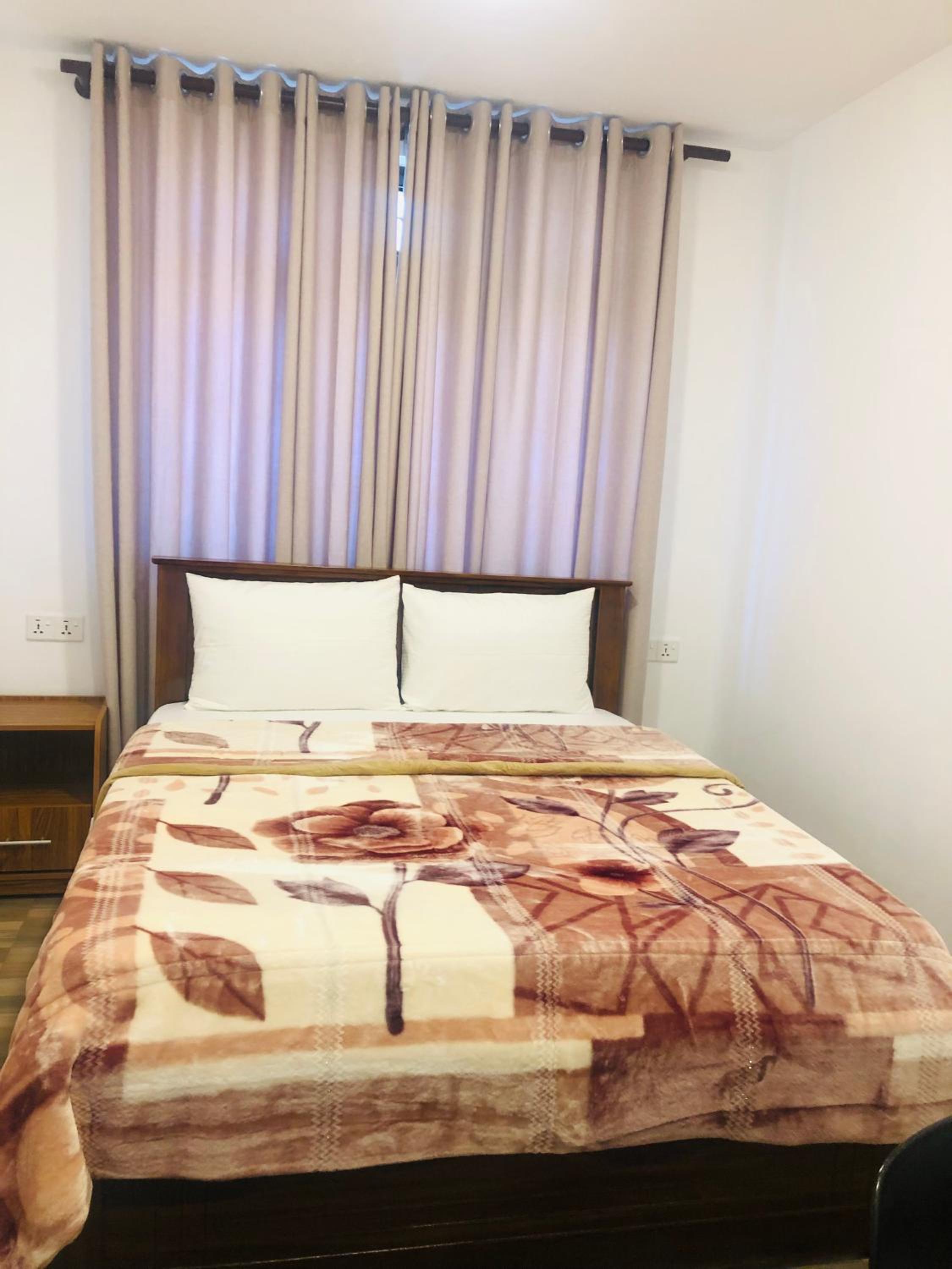 Budget Double Room photo 3