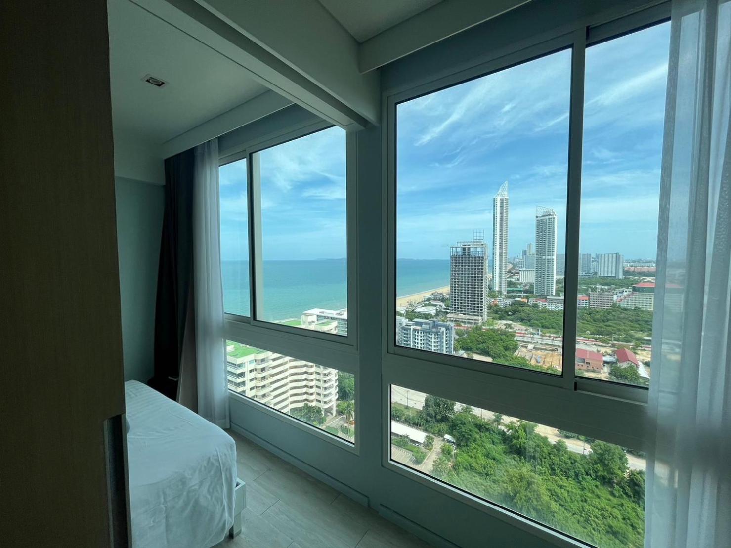 Suite with Sea View - Photo 6