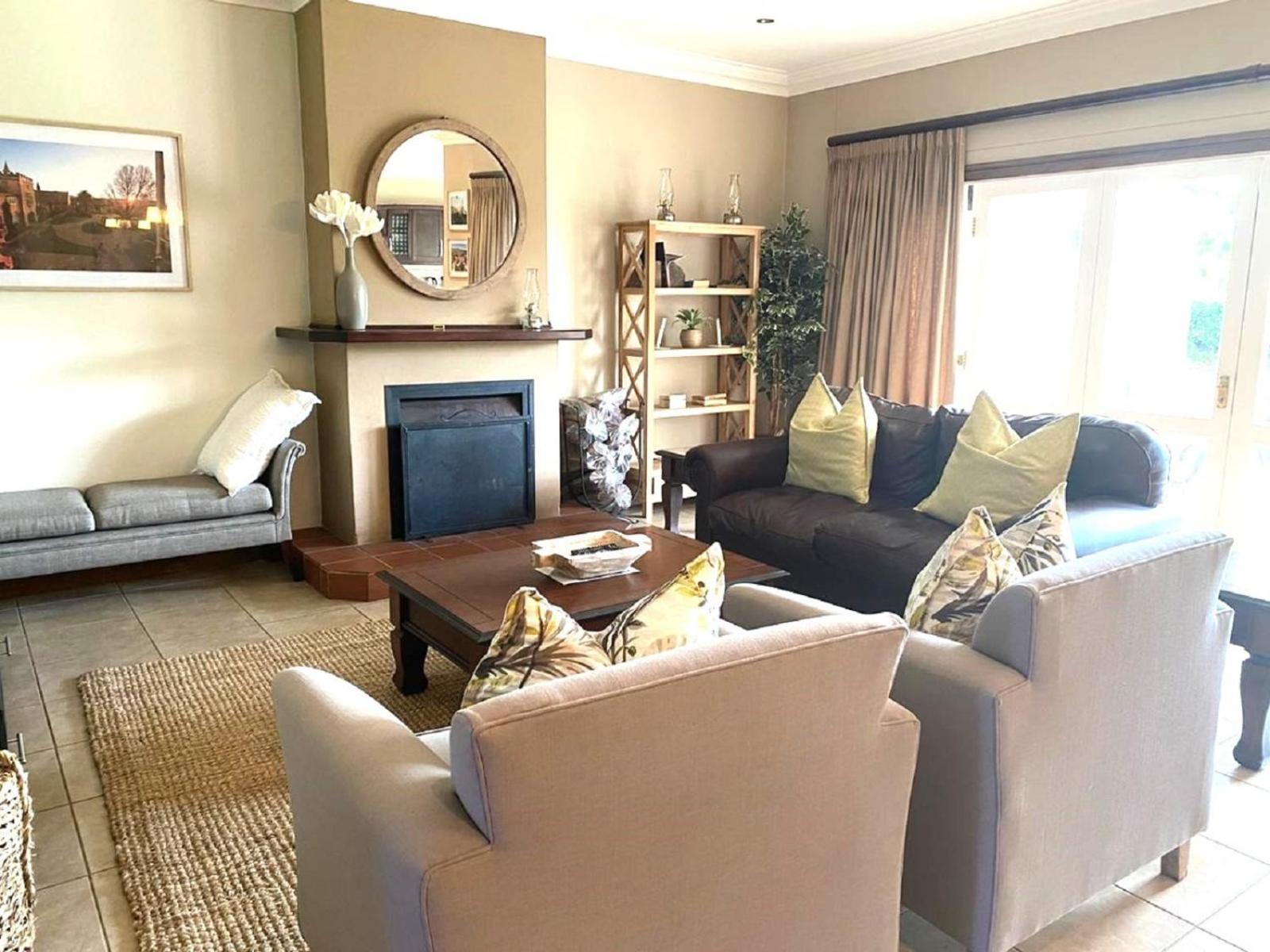 Four-Bedroom House photo 1