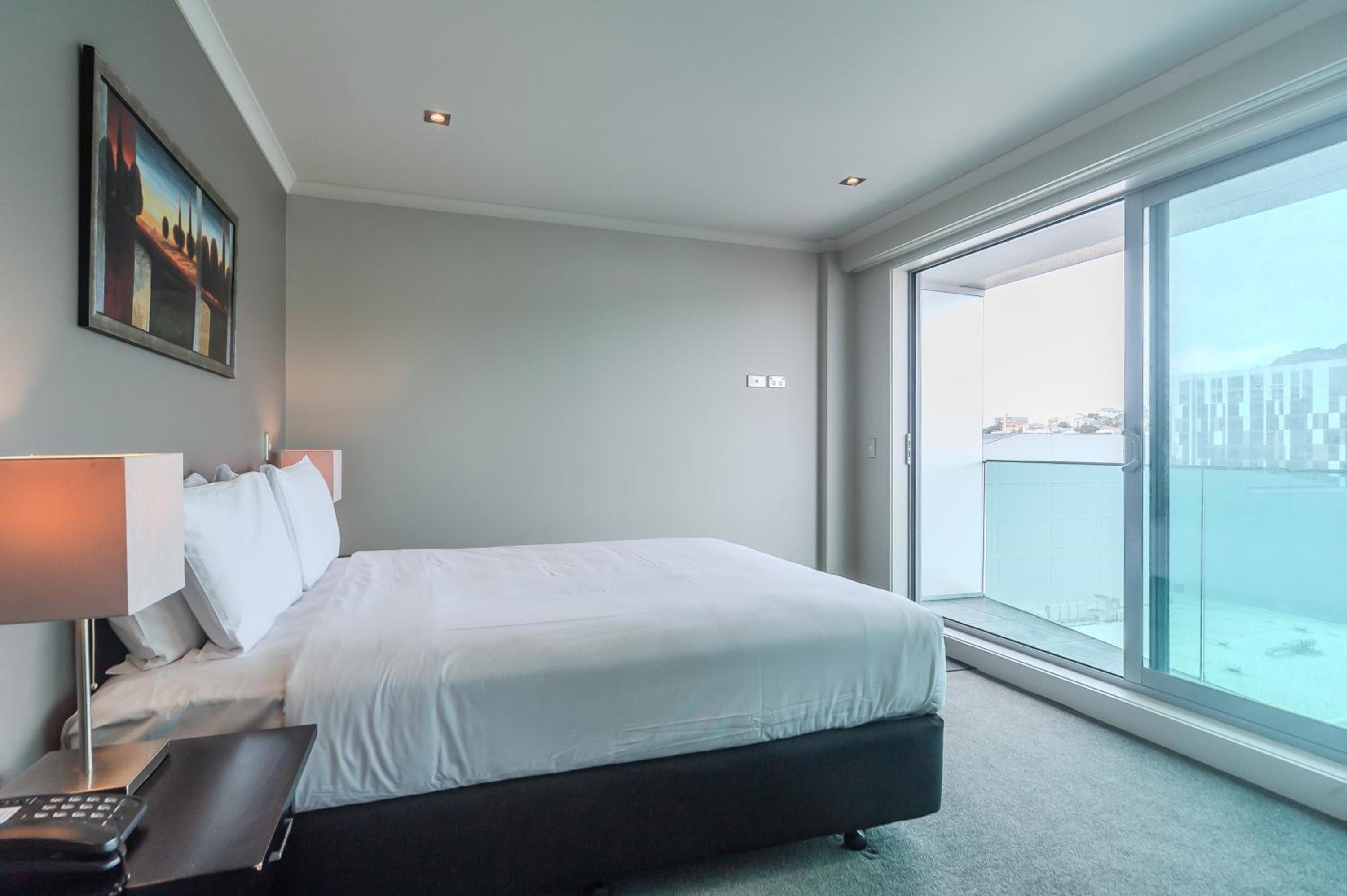 City View One-Bedroom photo 1