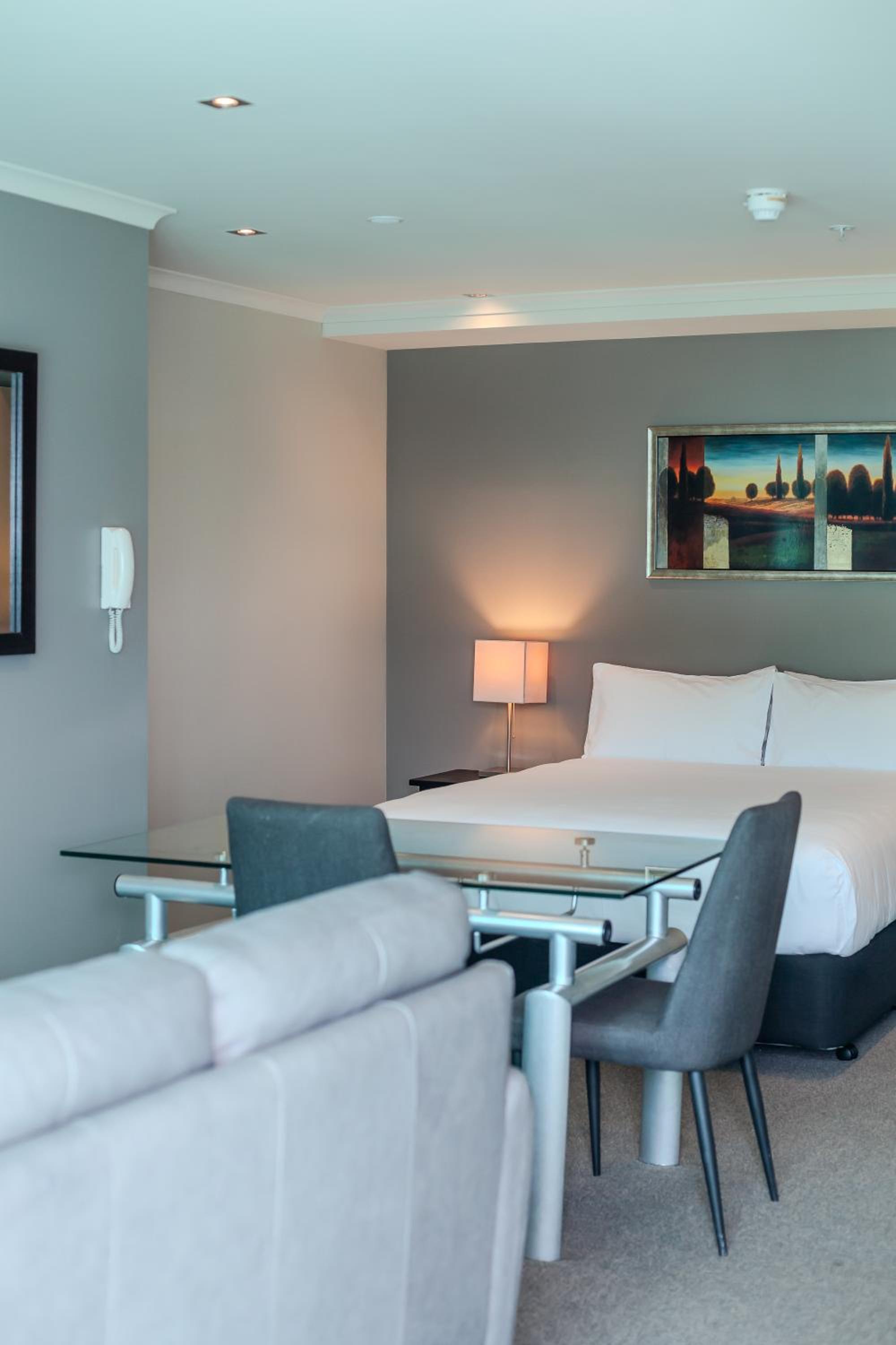 Studio Apartment photo 2