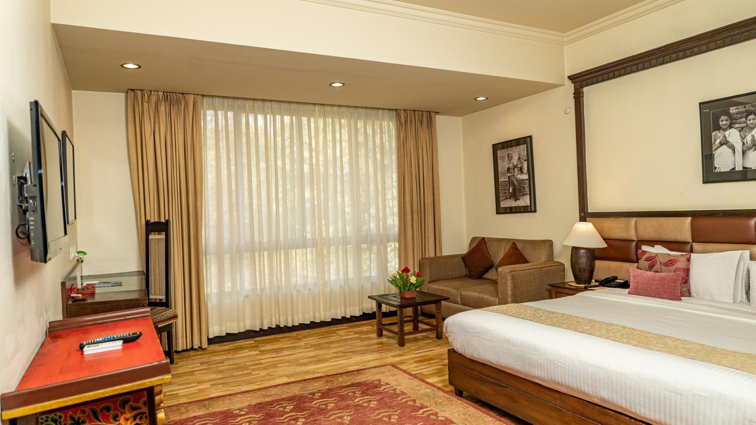 Premier Room