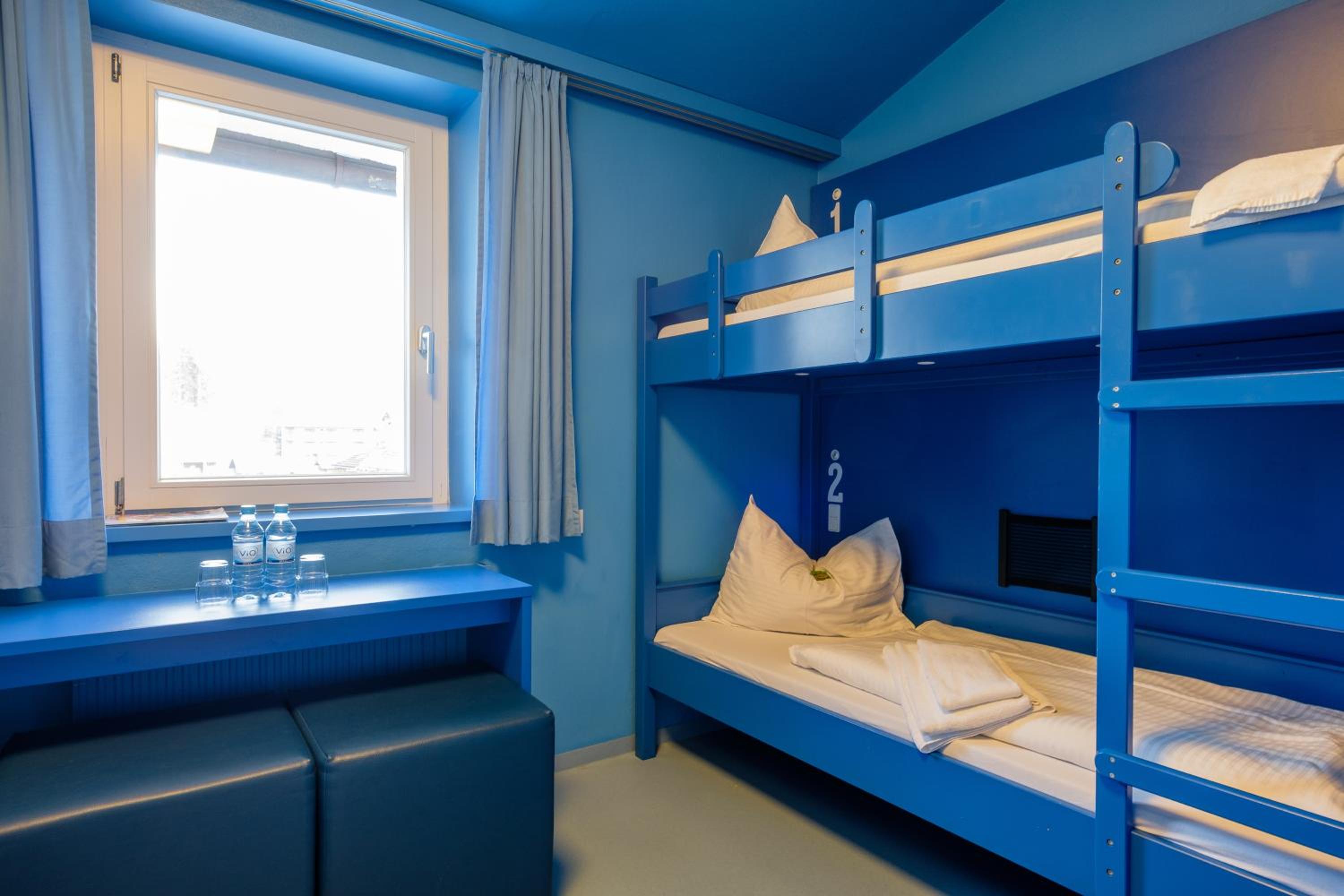 Twin Room with Shower - Photo 5
