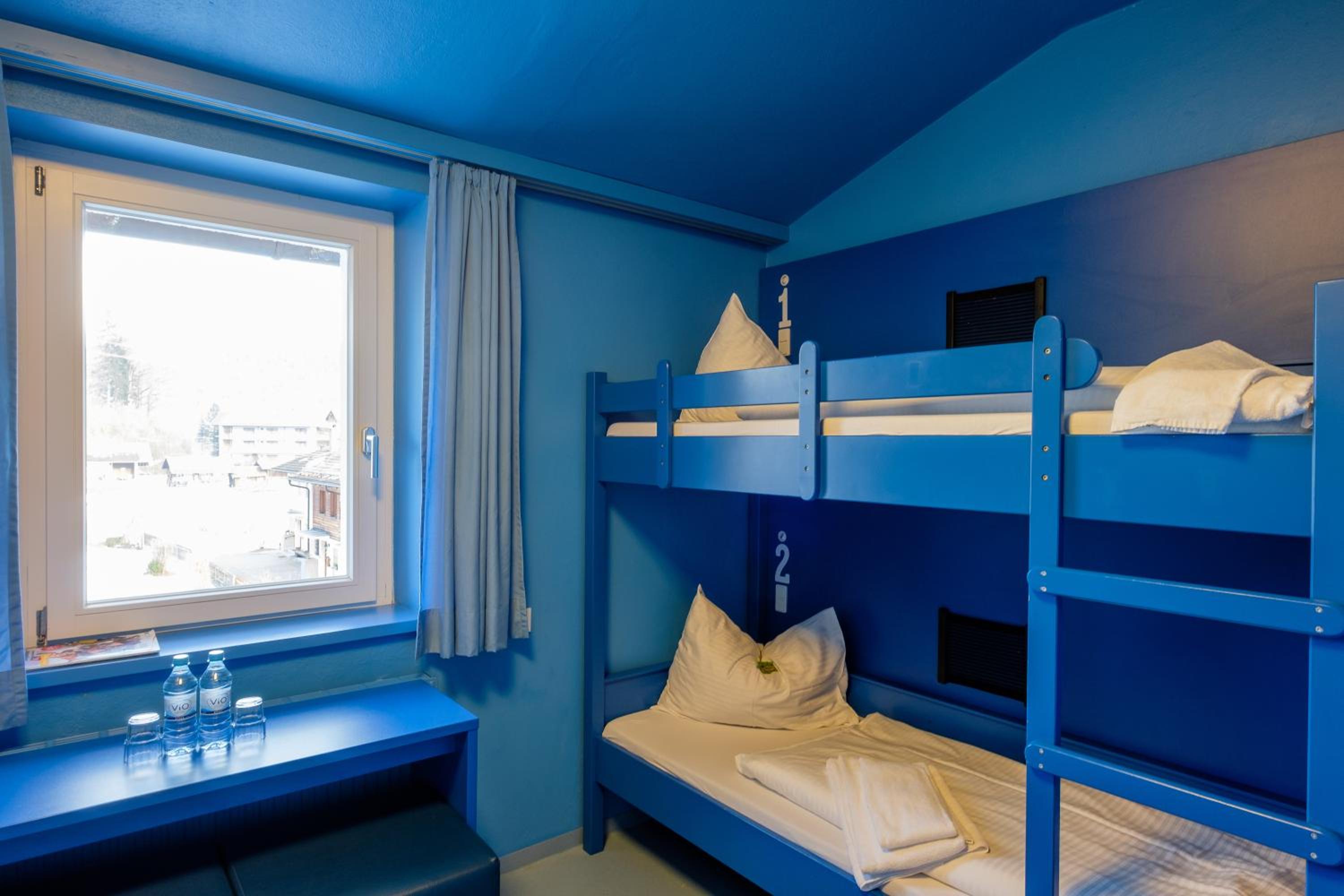 Twin Room with Shower - Photo 2
