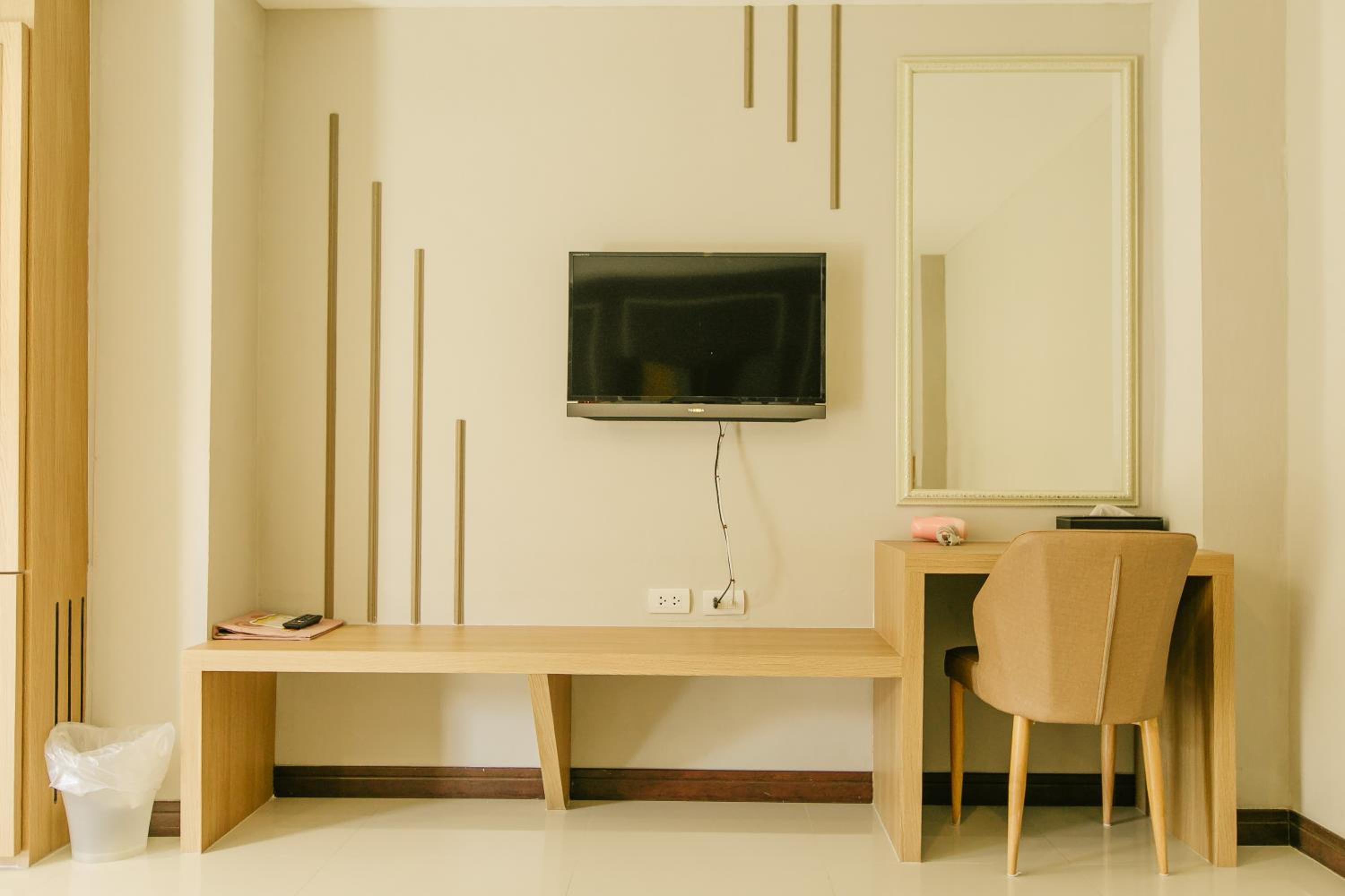 Superior Double or Twin Room photo 3