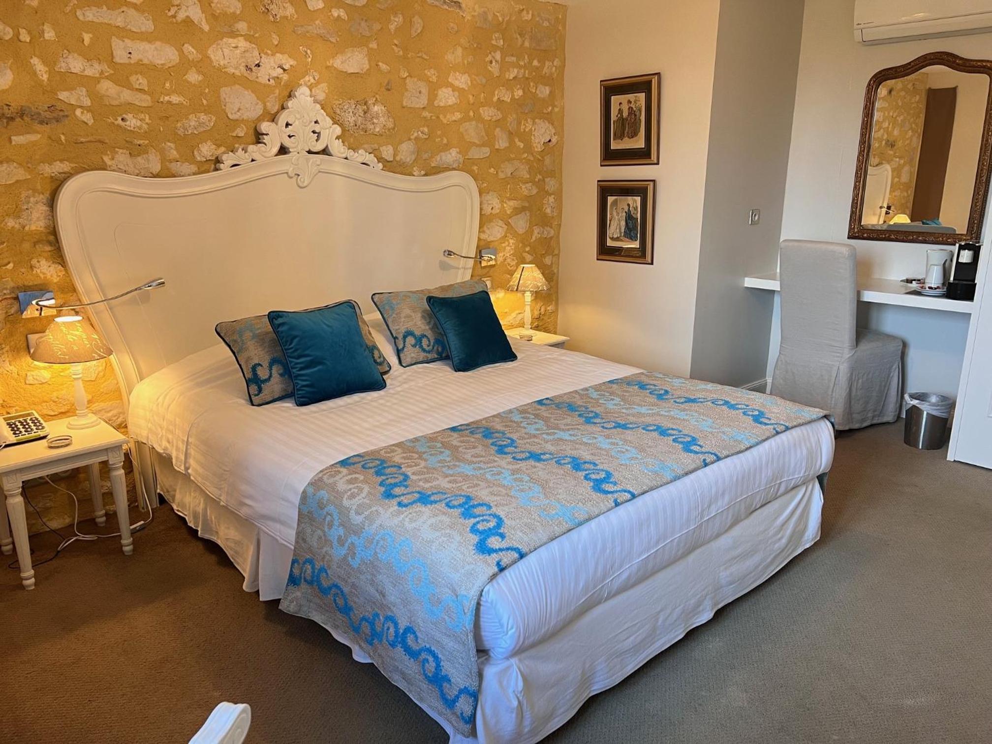 Deluxe Double Room - Photo 2