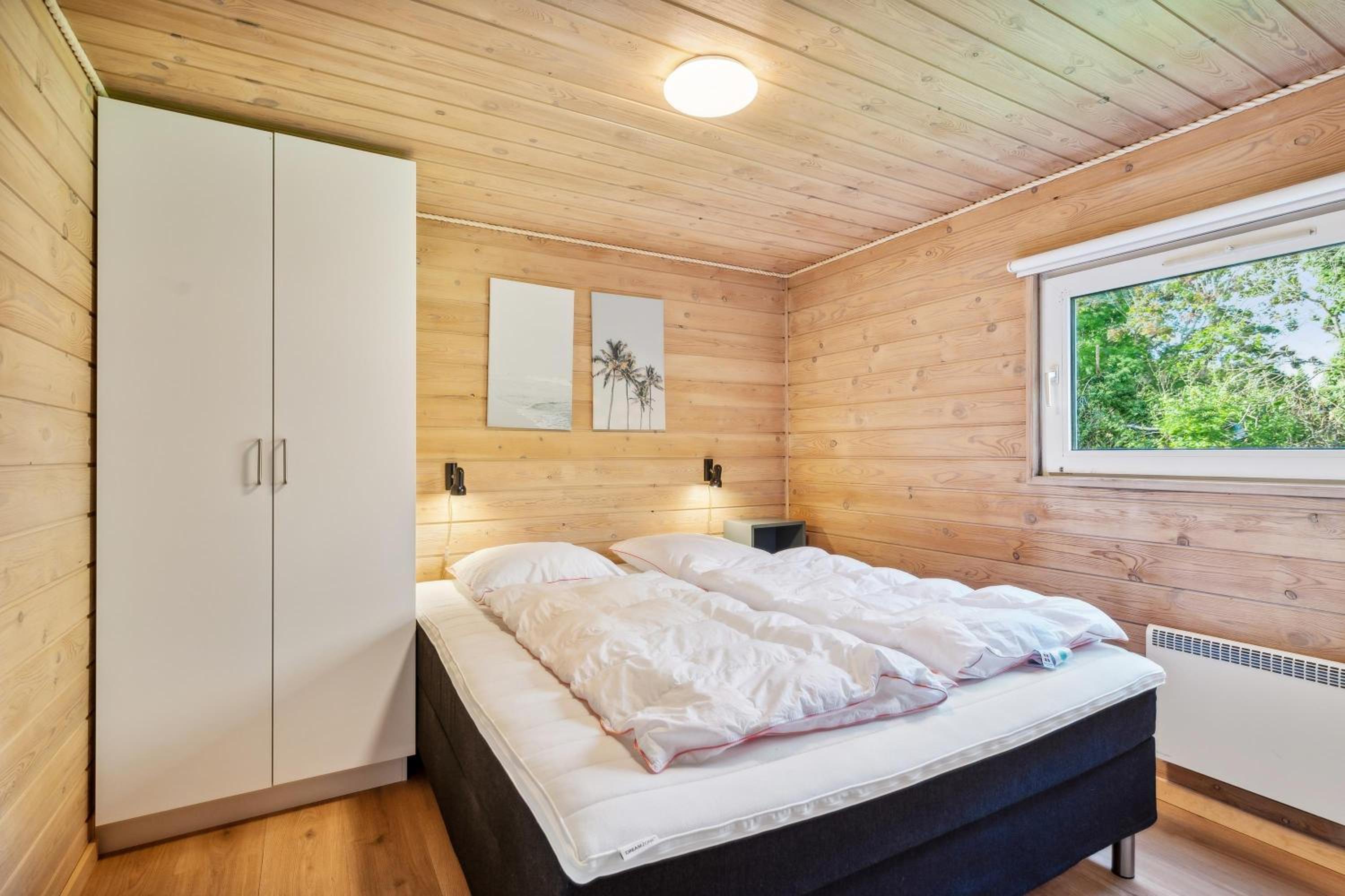 Three-Bedroom Vacation Home  photo 2