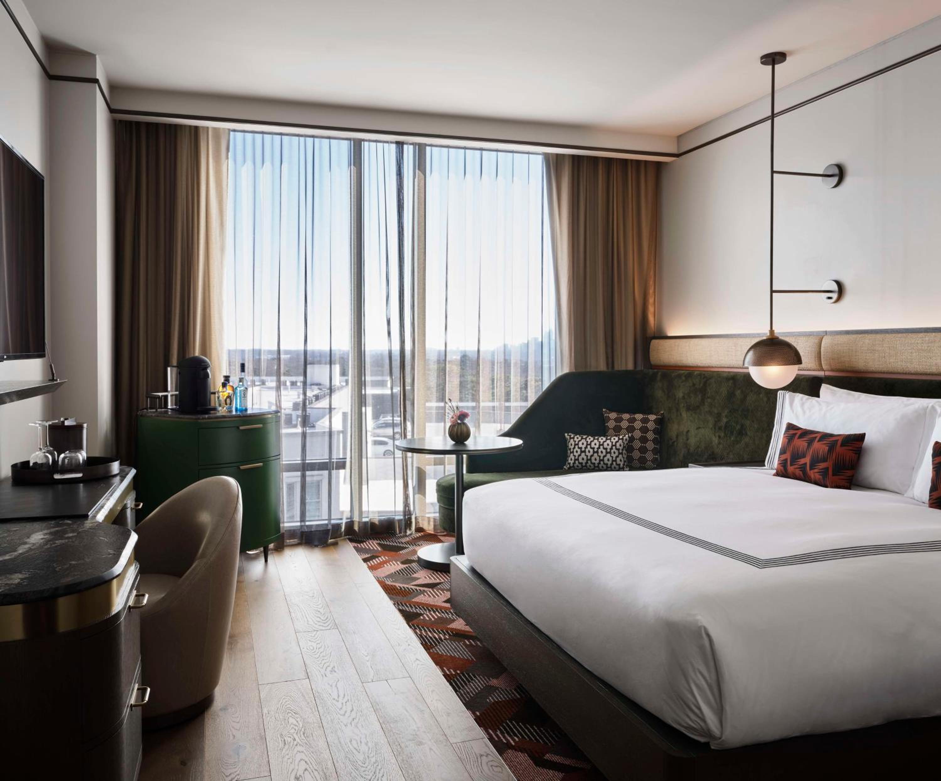King Room With City View - Photo 4