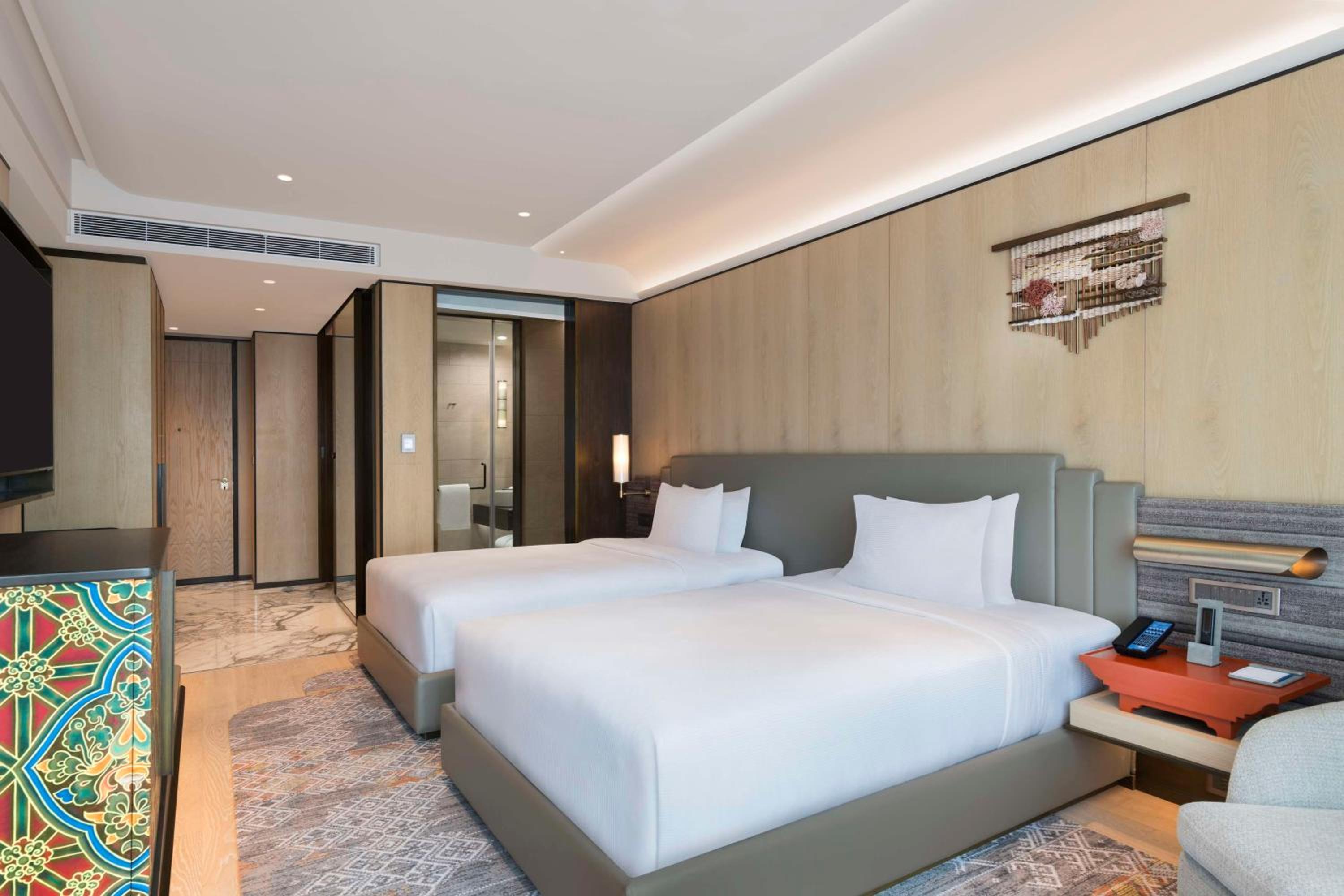 Premium Twin Room