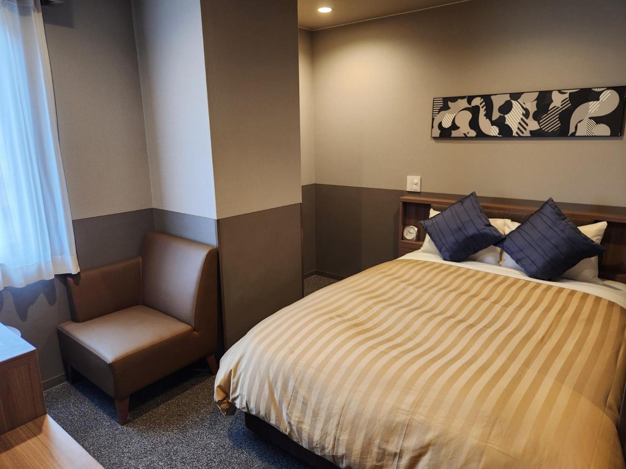 Standard Double Room - Smoking - Photo 1