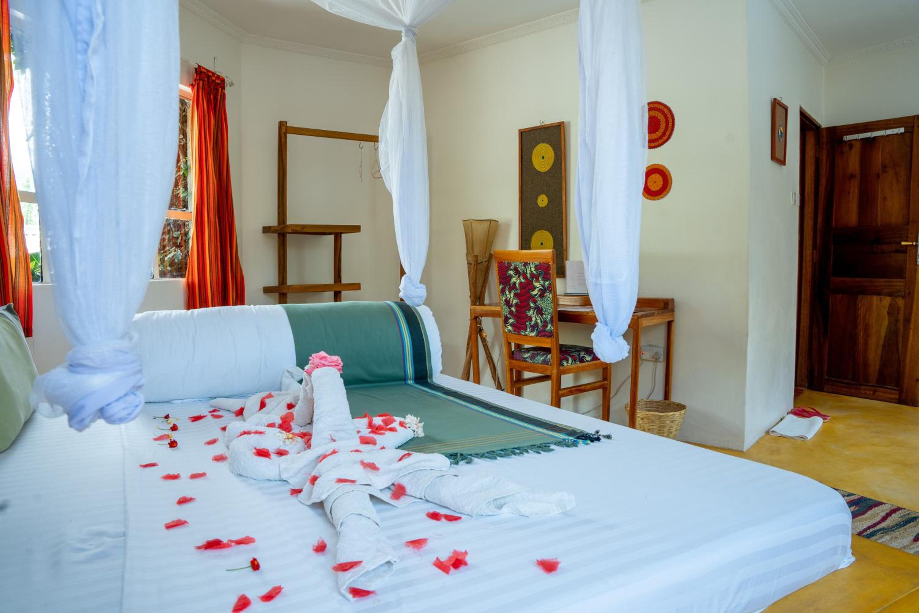 Comfort Triple Room