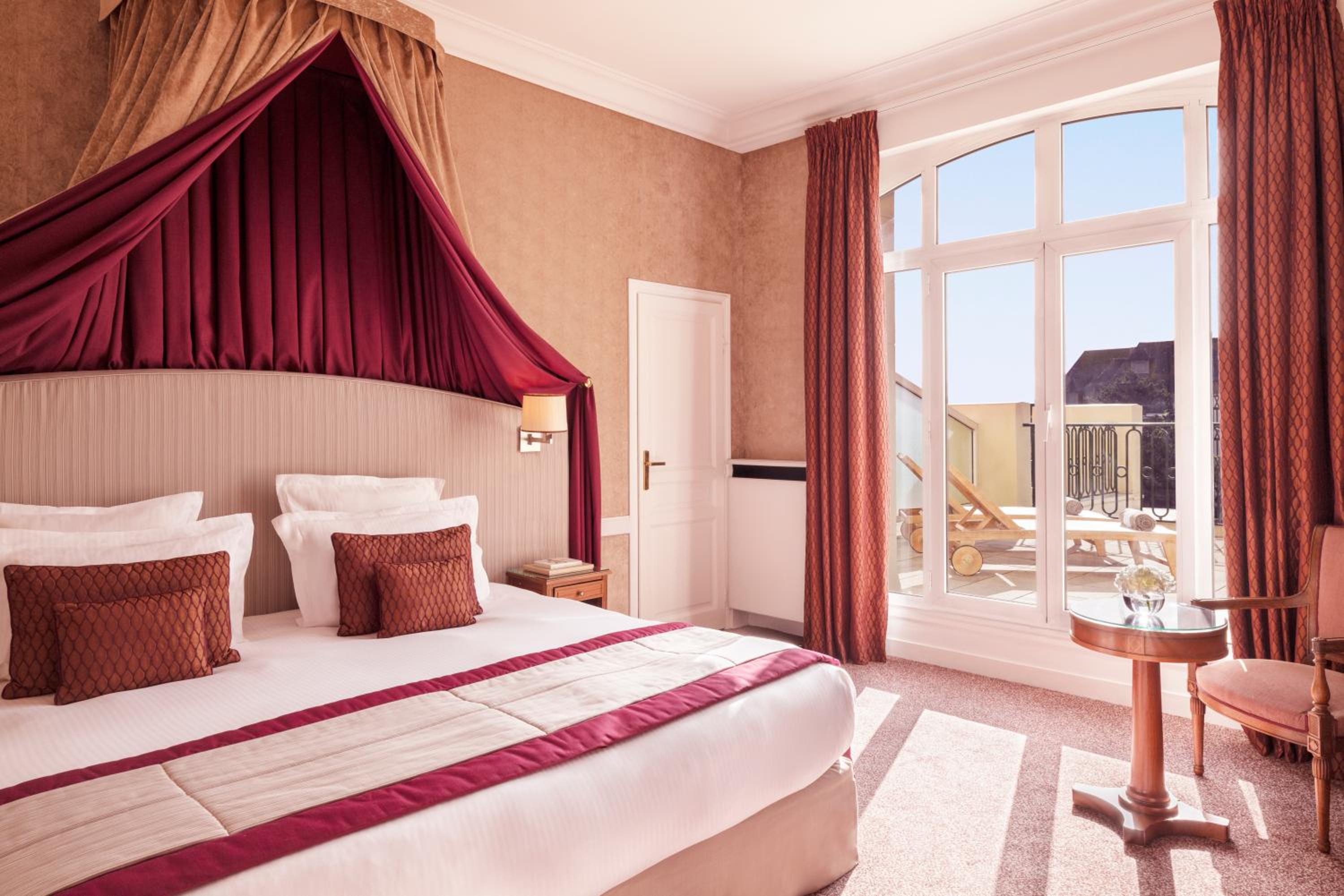 Deluxe Room with Balcony